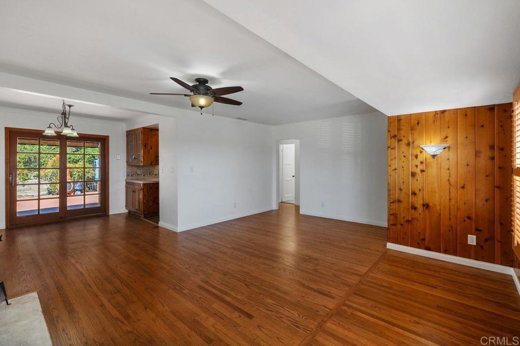 Spring Valley, California, 91978, United States, 3 Bedrooms Bedrooms, ,2 BathroomsBathrooms,Residential,For Sale,1940726