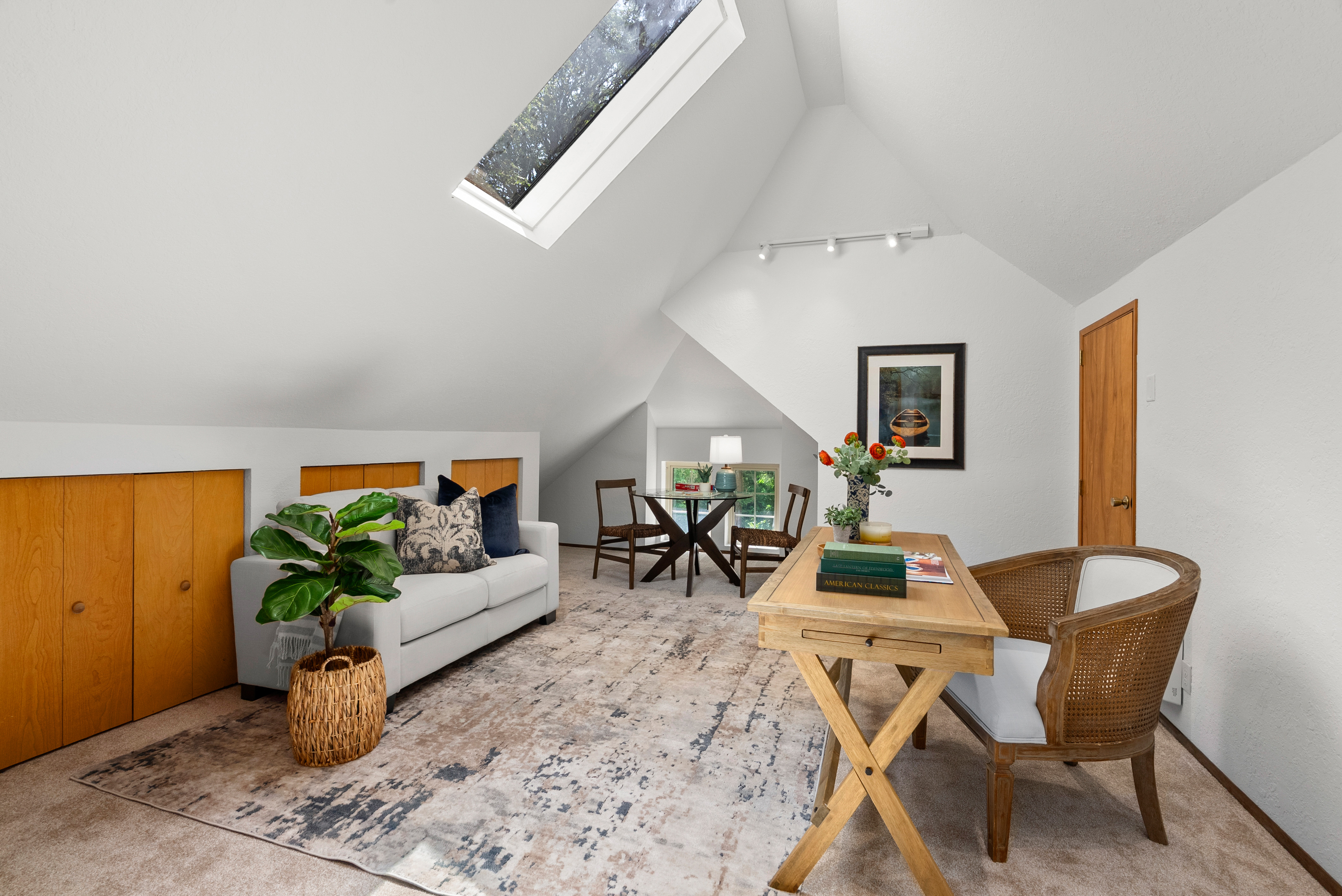 10109 NE Knight Rd, Bainbridge Island, WA 98110 - 物件實景