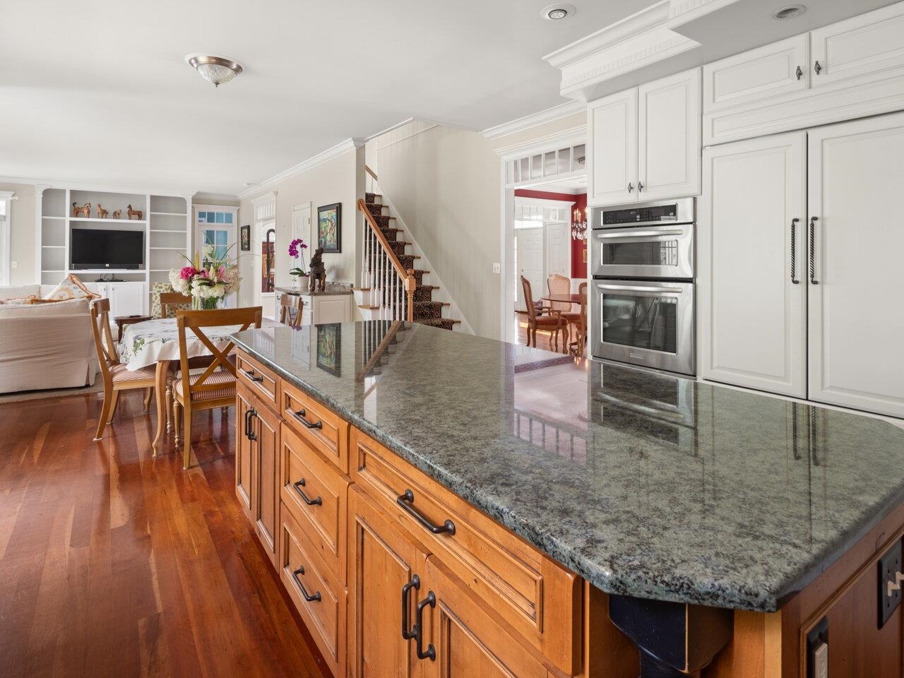South Burlington, Vermont, 05403, United States, 4 Bedrooms Bedrooms, ,3 BathroomsBathrooms,Residential,For Sale,1913159