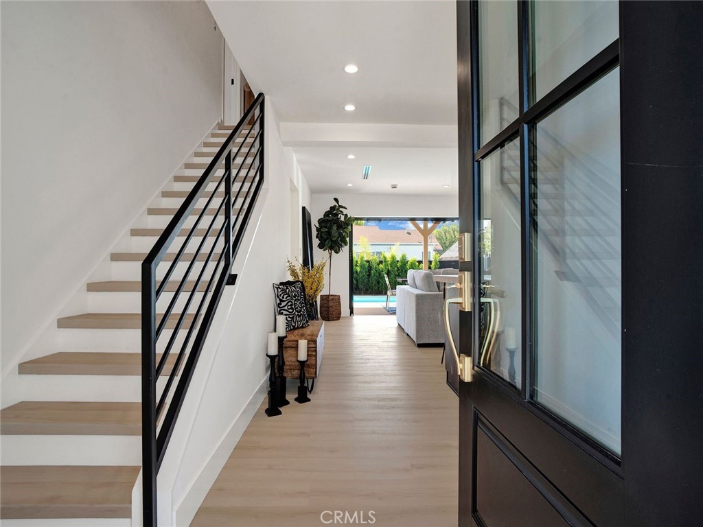 West Hills, California, 91307, United States, 4 Bedrooms Bedrooms, ,2 BathroomsBathrooms,Residential,For Sale,1994248