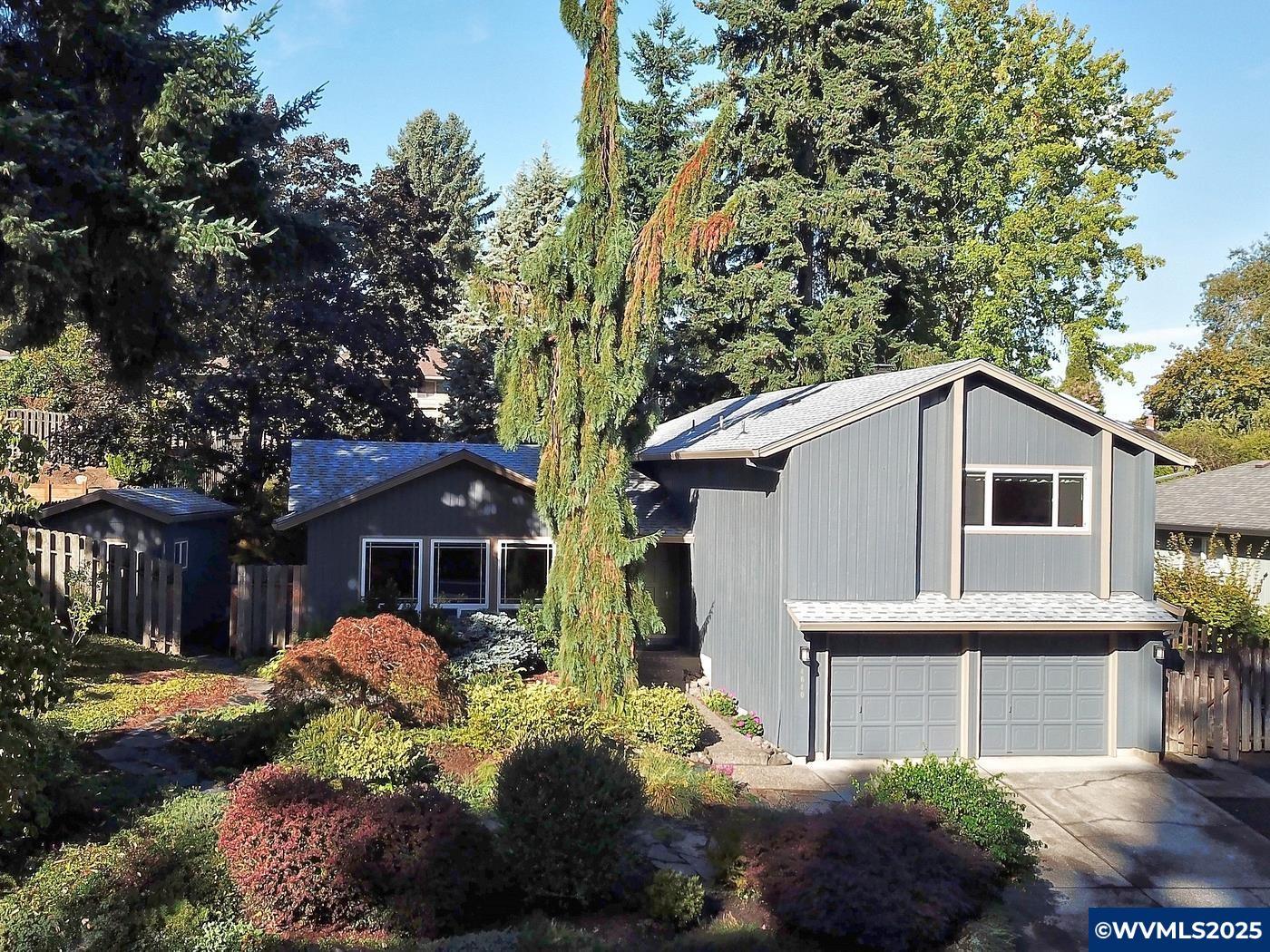 Portland, Oregon, 97229, United States, 4 Bedrooms Bedrooms, ,3 BathroomsBathrooms,Residential,For Sale,1958422