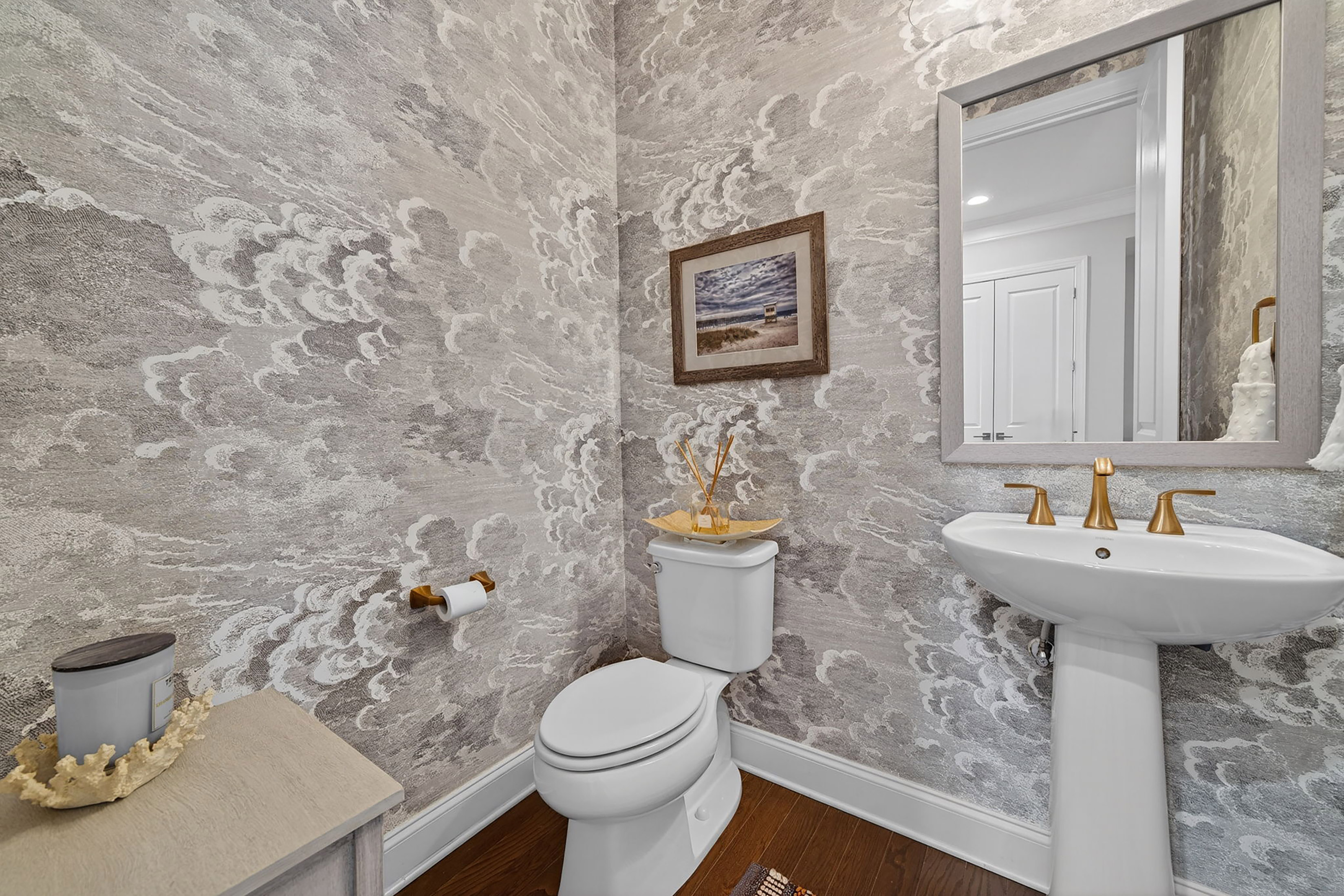  Stunning Three Bedroom Townhome in Convenient Boutique Community - 物件實景