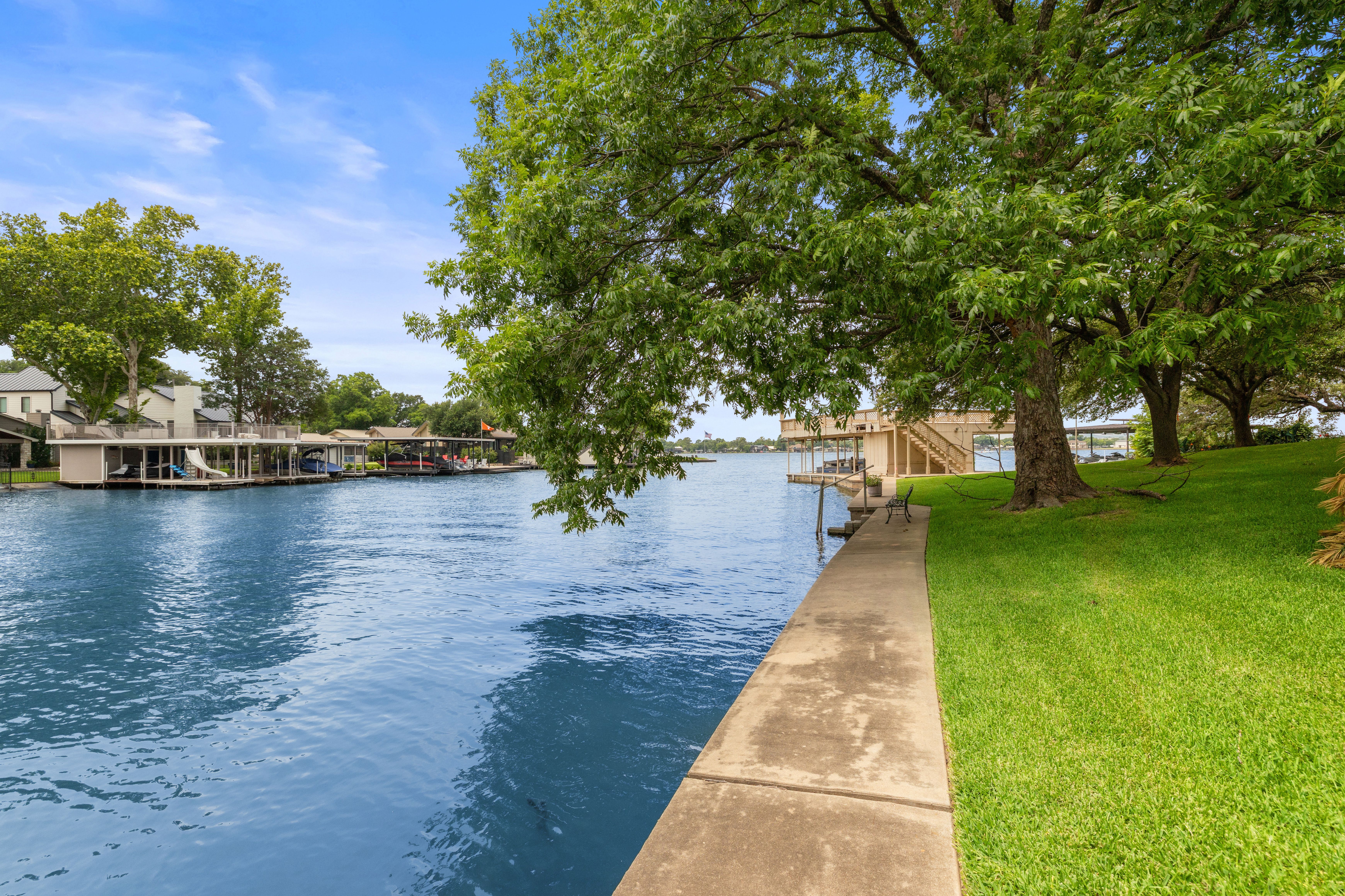  Prime Lake LBJ Waterfront Opportunity - 物件實景