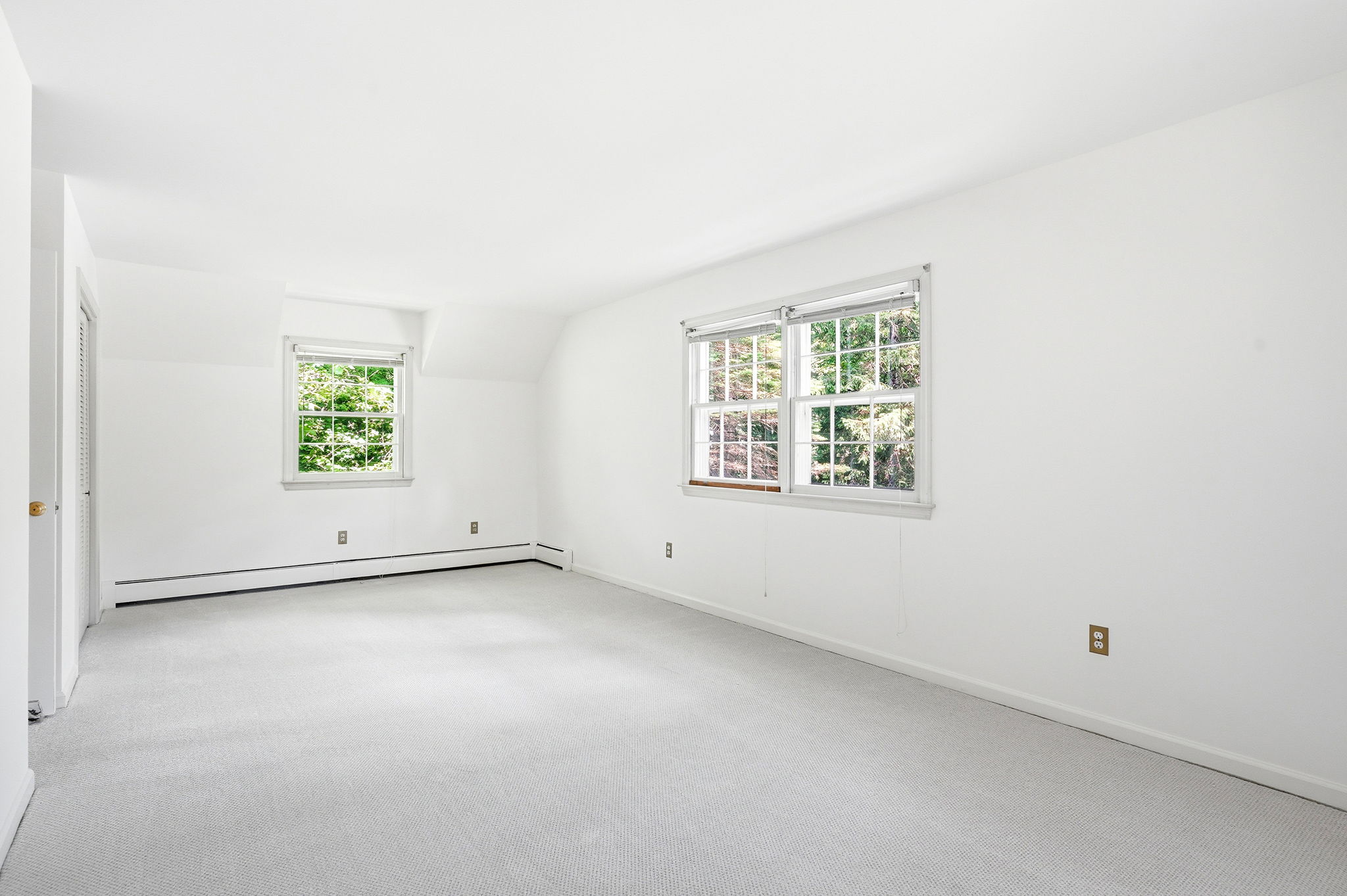  Charming & Versatile Cape Cod in Convenient Newfield - 物件實景