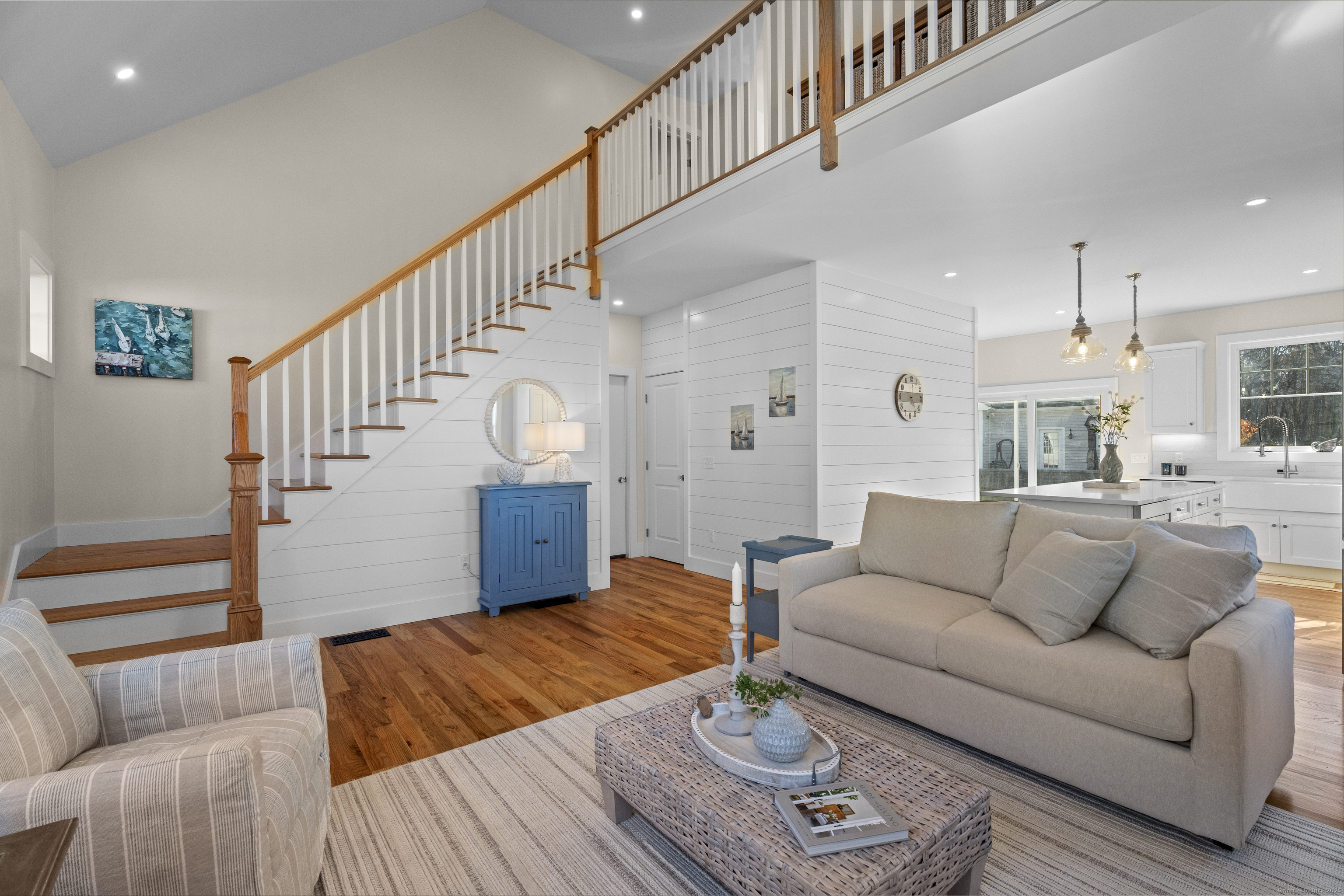 Waterford, Connecticut, 06385, United States, 3 Bedrooms Bedrooms, ,2 BathroomsBathrooms,Residential,For Sale,1995882