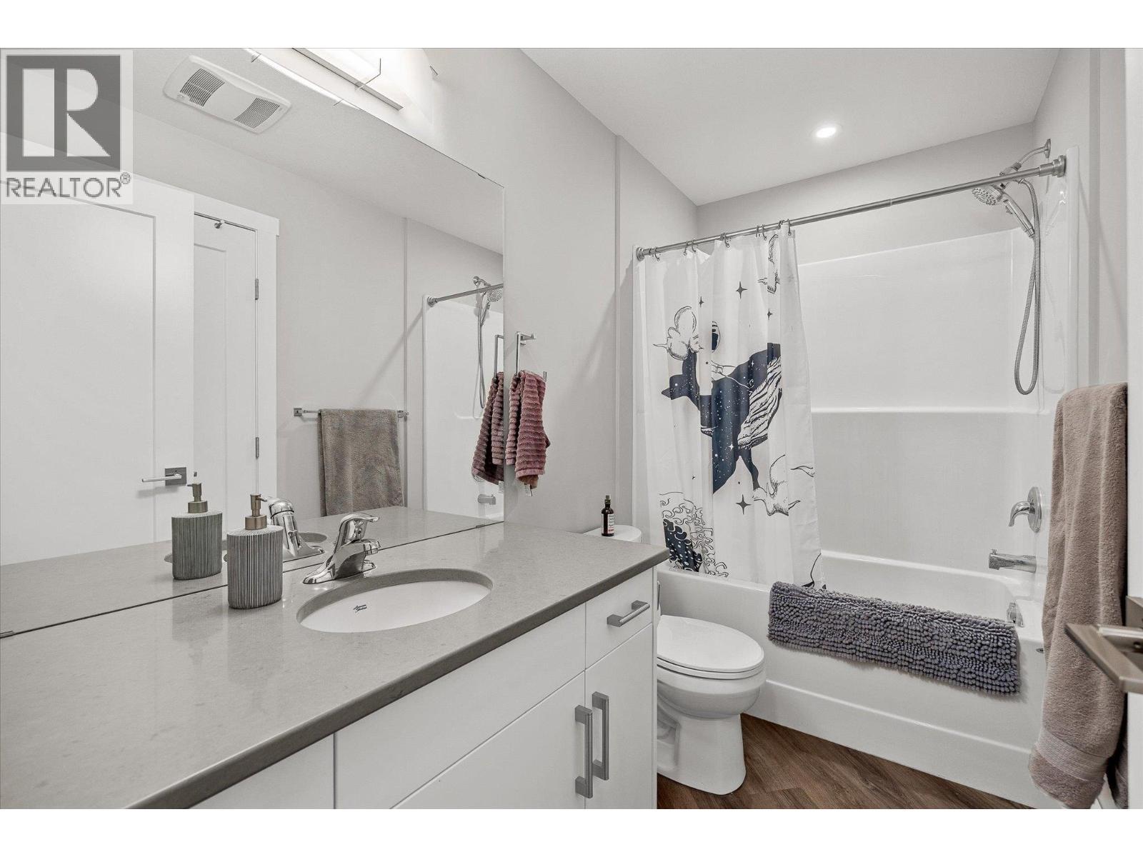 KELOWNA, British Columbia, V1W 5G9, CA, 2 Bedrooms Bedrooms, ,2 BathroomsBathrooms,Residential,For Sale,1961738