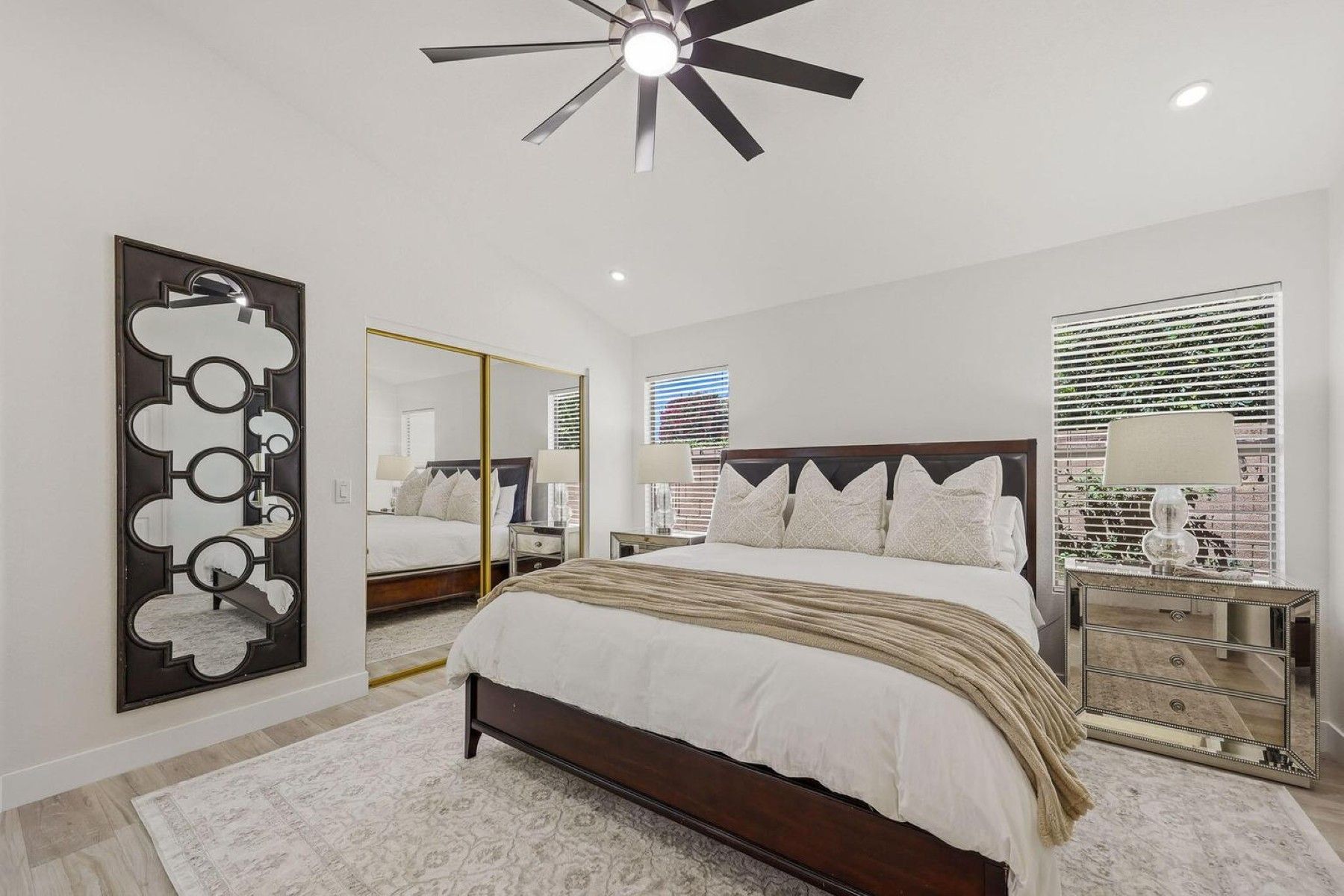  4719 E Weaver Road  Phoenix, AZ - 物件實景