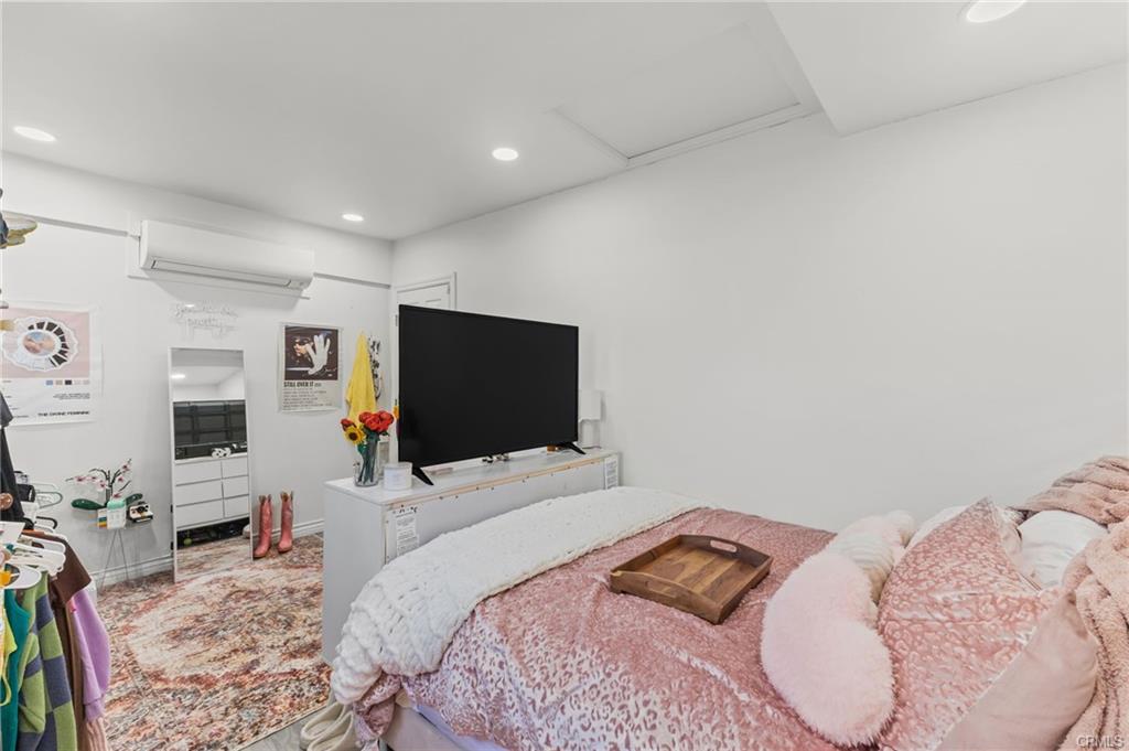 Corona, California, 92880, United States, 4 Bedrooms Bedrooms, ,3 BathroomsBathrooms,Residential,For Sale,1978795