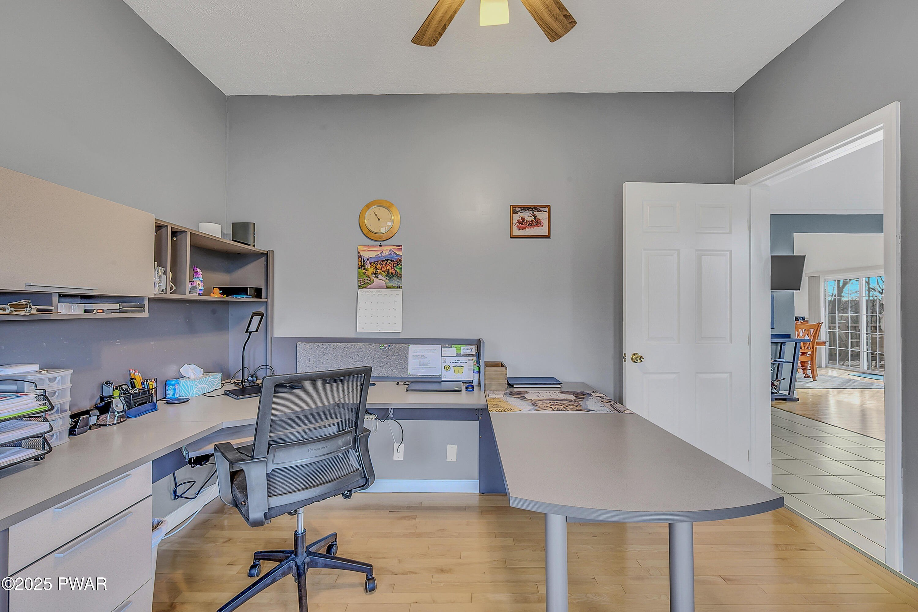 Moscow, Pennsylvania, 18444, United States, 4 Bedrooms Bedrooms, ,3 BathroomsBathrooms,Residential,For Sale,1987034