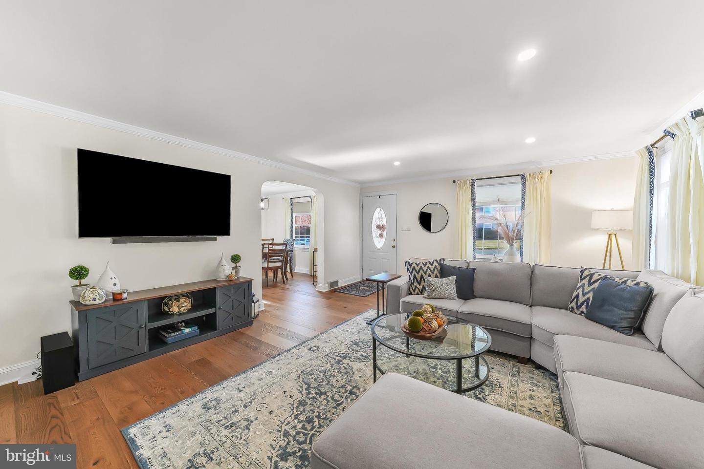 Springfield, Pennsylvania, 19064, United States, 4 Bedrooms Bedrooms, ,2 BathroomsBathrooms,Residential,For Sale,1972496