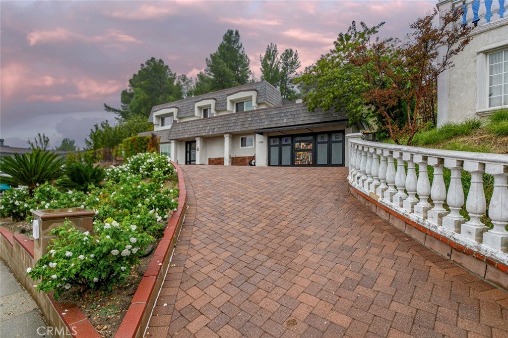 Granada Hills, California, 91344, United States, 4 Bedrooms Bedrooms, ,3 BathroomsBathrooms,Residential,For Sale,1993417