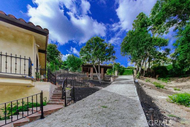La Habra Heights, California, 90631, United States, 5 Bedrooms Bedrooms, ,4 BathroomsBathrooms,Residential,For Sale,1914300