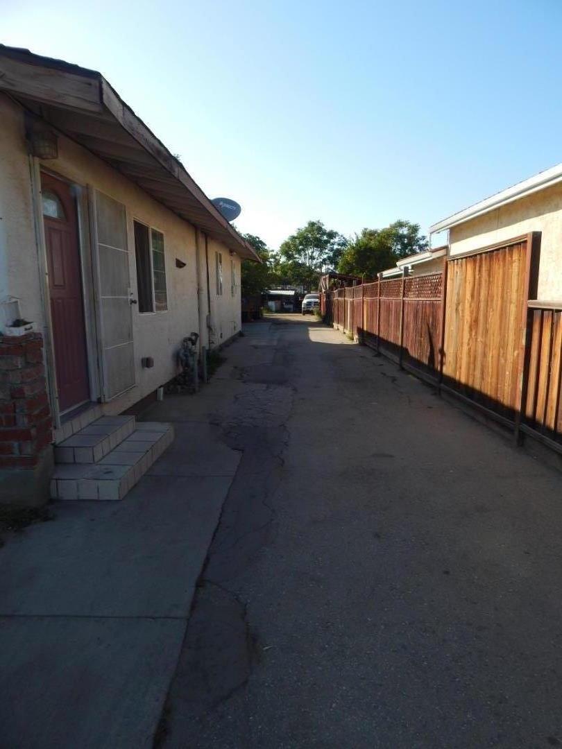 San Jose - Central, California, 95116, United States, 3 Bedrooms Bedrooms, ,2 BathroomsBathrooms,Residential,For Sale,1735453