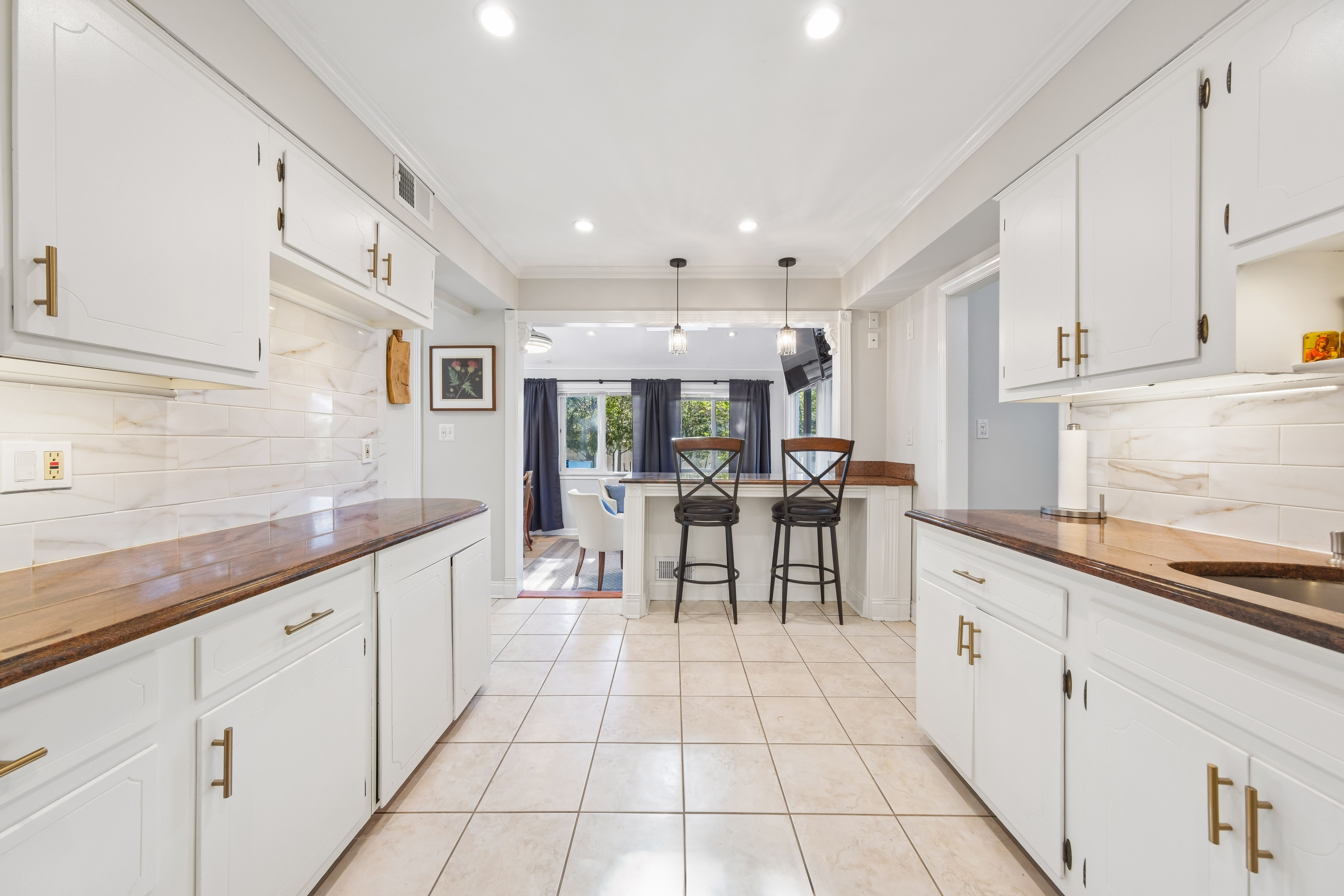  3 Camsanette Court, Glen Cove, NY, 11542 - 物件實景