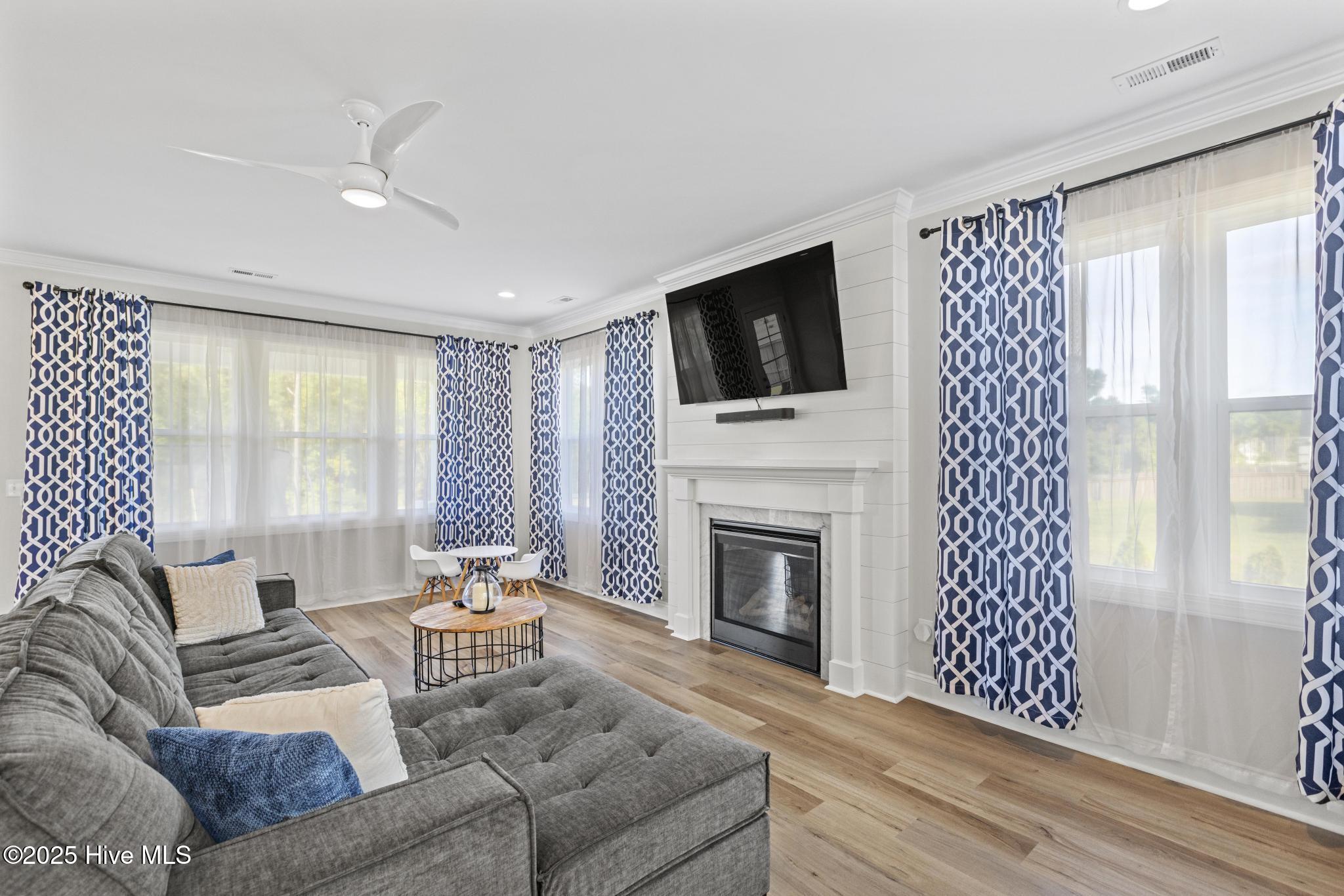 Peletier, North Carolina, 28584, United States, 4 Bedrooms Bedrooms, ,3 BathroomsBathrooms,Residential,For Sale,1976266