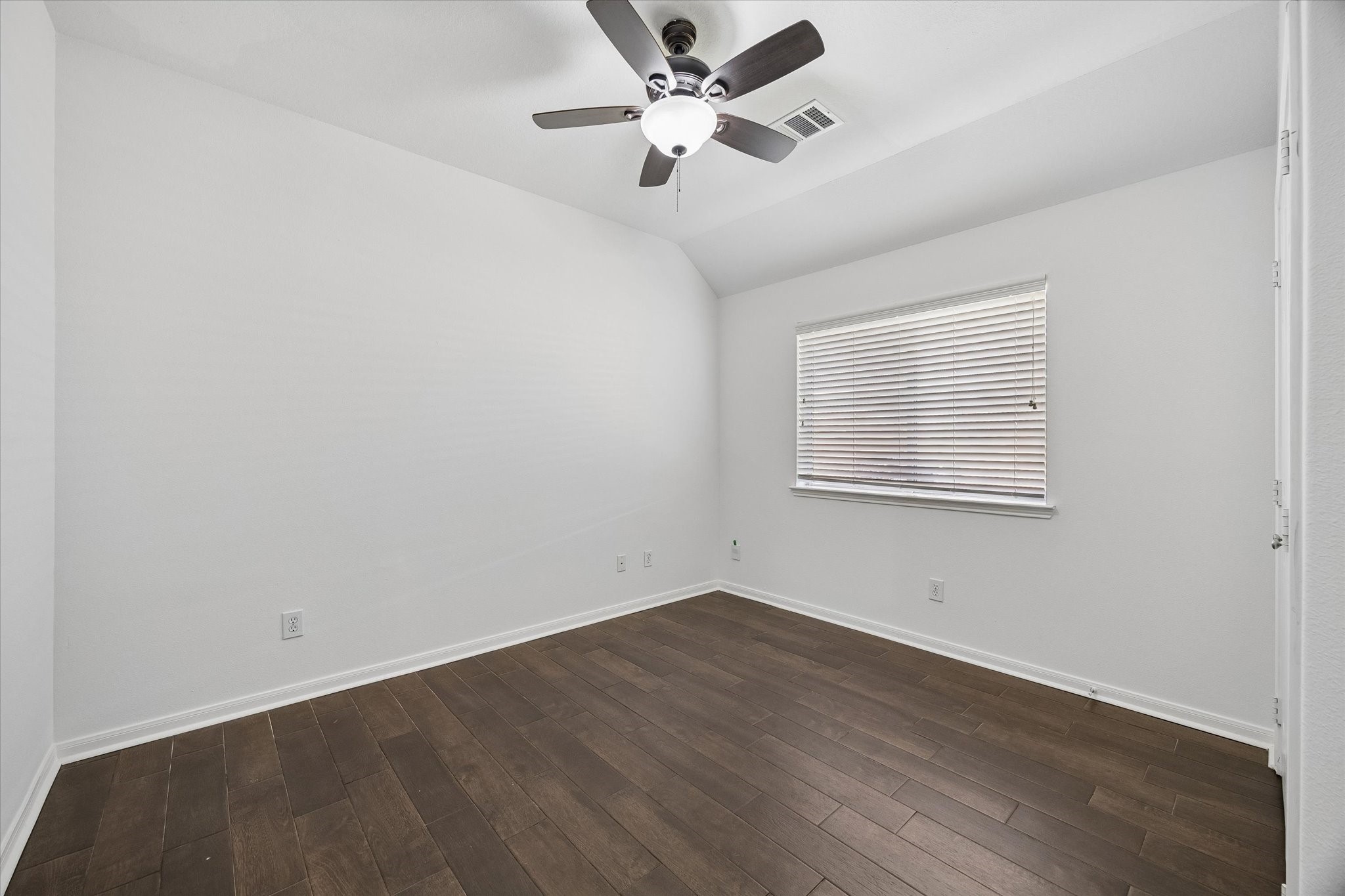  20910 Sandy Briar Court - 物件實景