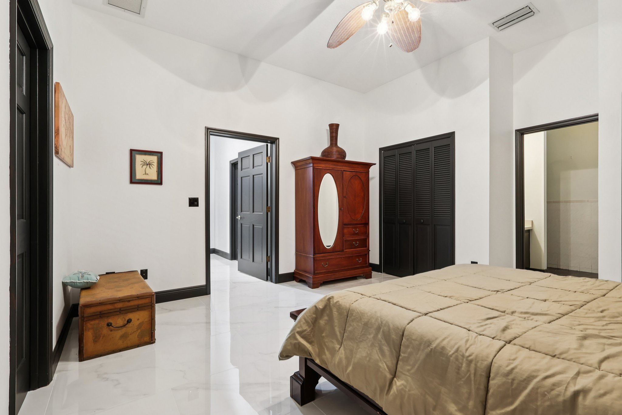 Minneola, Florida, 34715, United States, 4 Bedrooms Bedrooms, ,5 BathroomsBathrooms,Residential,For Sale,2006157