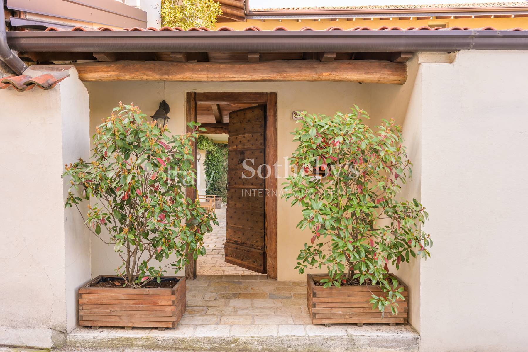  Prestigious farmhouse renovated with charm - 物件實景