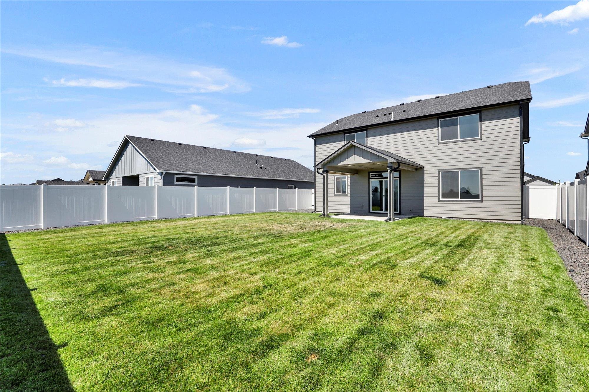 Deer Park, Washington, 99006, United States, 4 Bedrooms Bedrooms, ,3 BathroomsBathrooms,Residential,For Sale,1919491