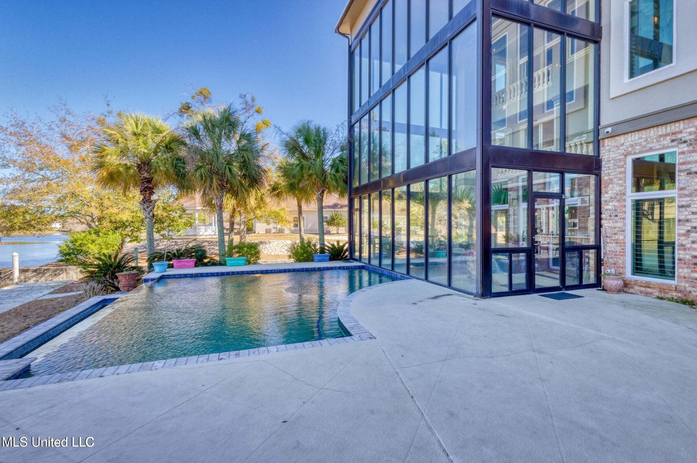 Diamondhead, Mississippi, 39525, United States, 6 Bedrooms Bedrooms, ,6 BathroomsBathrooms,Residential,For Sale,1980430