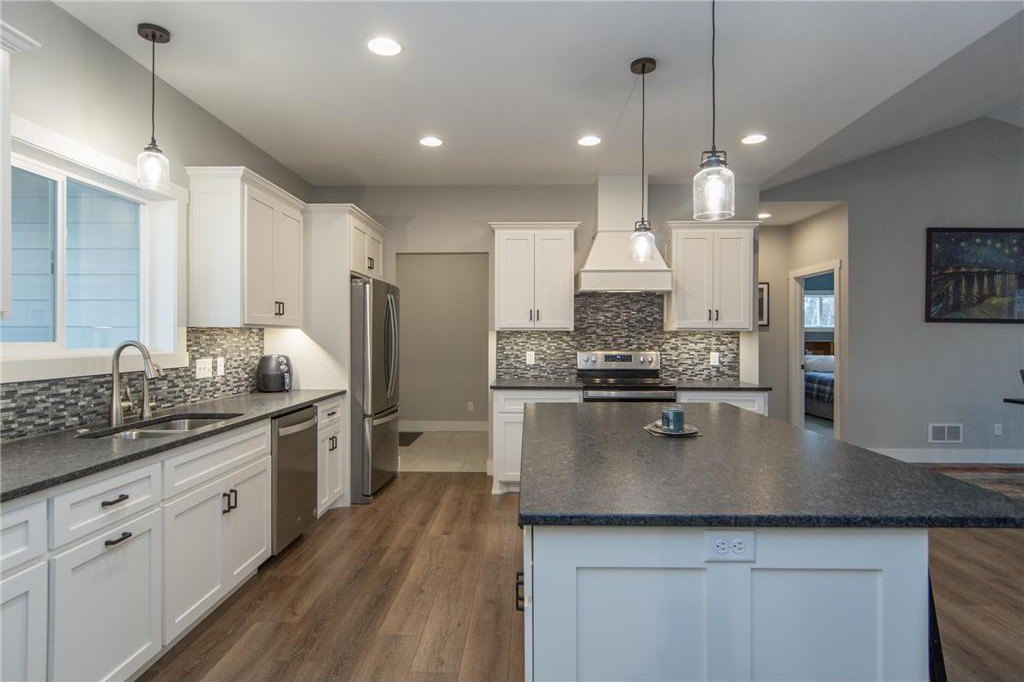 East Gull Lake, Minnesota, 56401, United States, 3 Bedrooms Bedrooms, ,1 BathroomBathrooms,Residential,For Sale,1928122