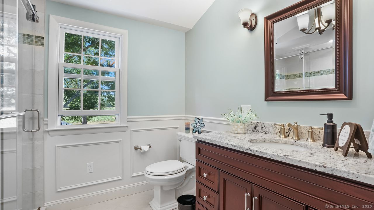 Orange, Connecticut, 06477, United States, 3 Bedrooms Bedrooms, ,2 BathroomsBathrooms,Residential,For Sale,1932290