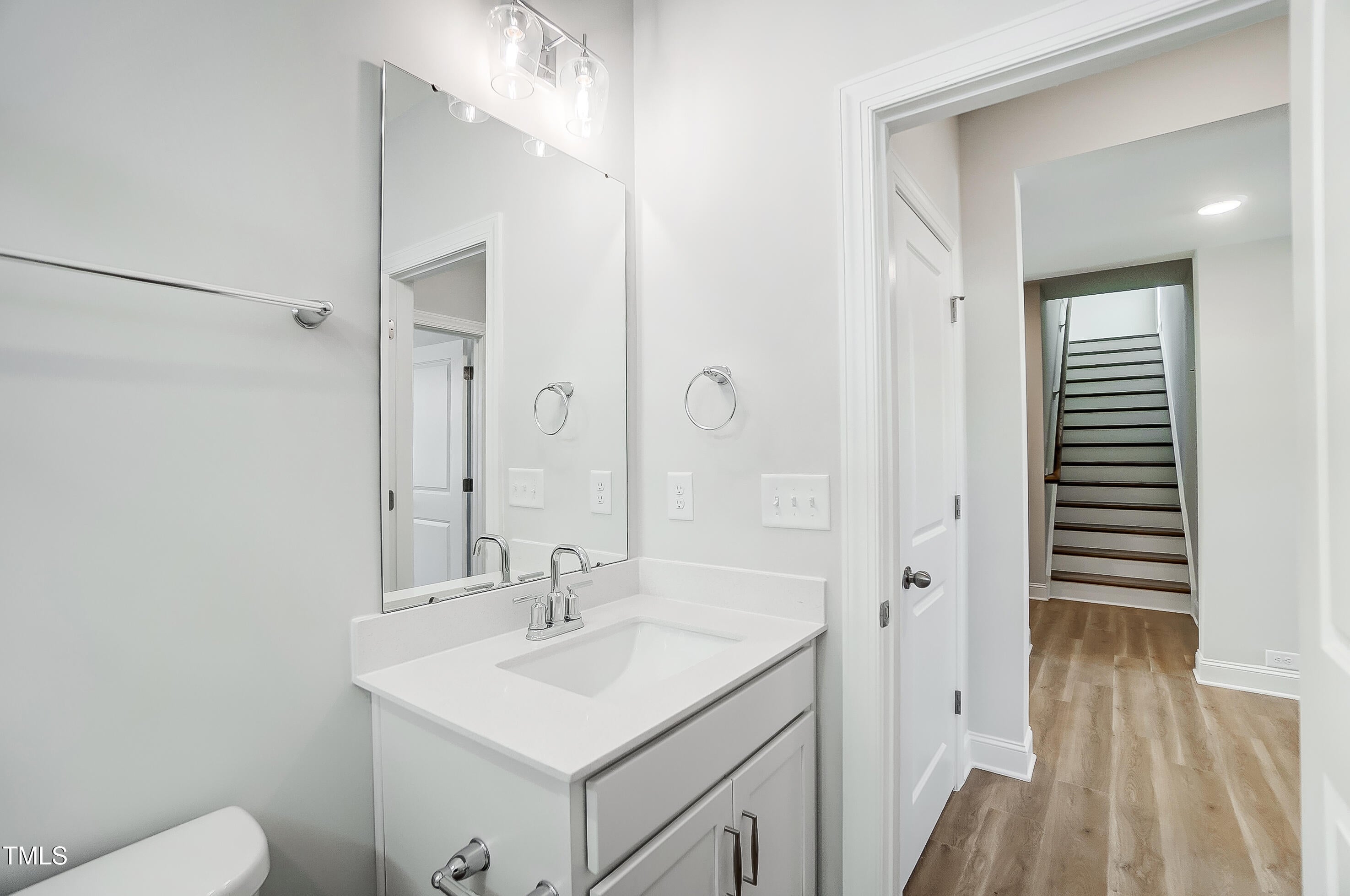 Hillsborough, North Carolina, 27278, United States, 2 Bedrooms Bedrooms, ,2 BathroomsBathrooms,Residential,For Sale,1919502