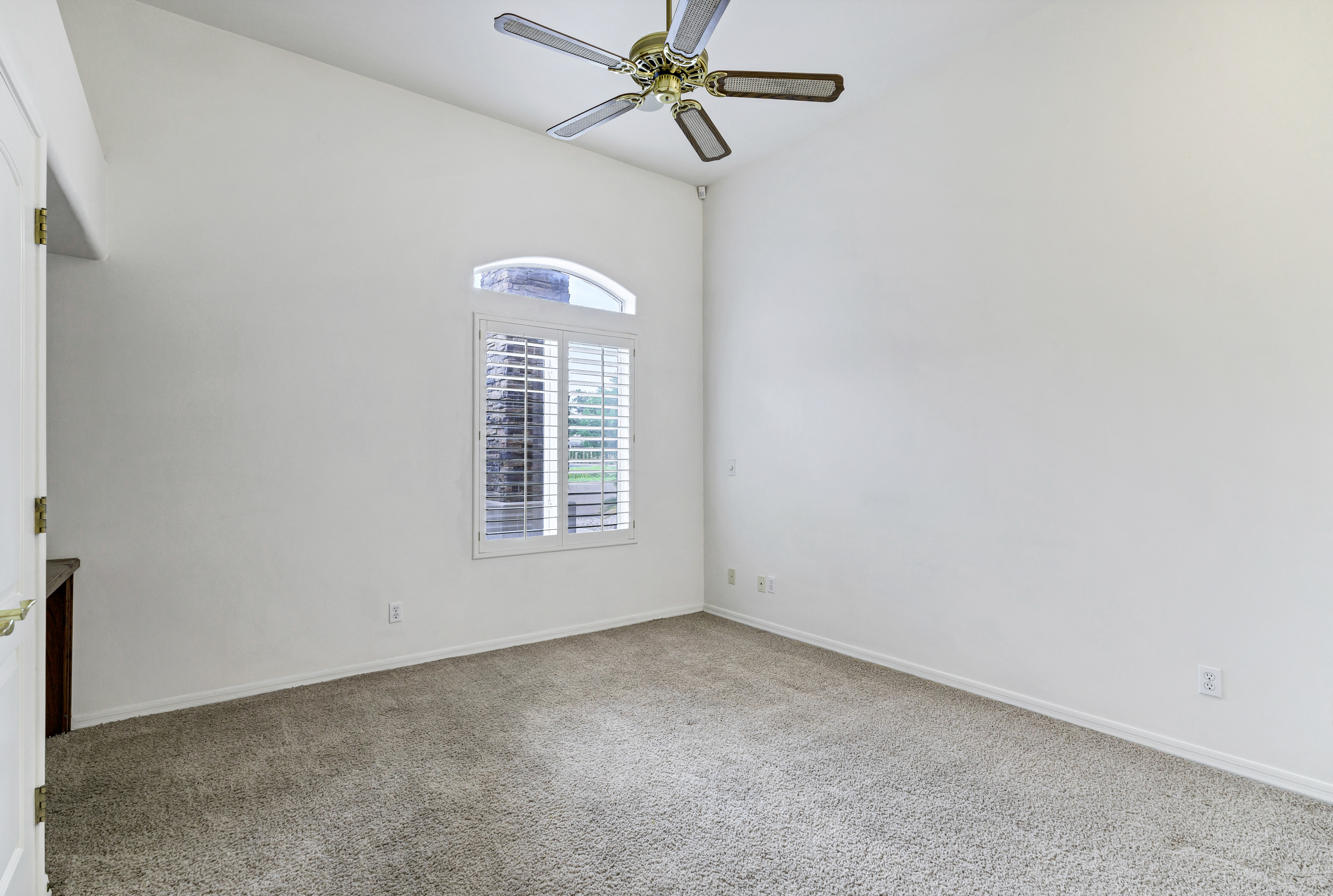 Mesa, Arizona, 85205, United States, 6 Bedrooms Bedrooms, ,3 BathroomsBathrooms,Residential,For Sale,1900615