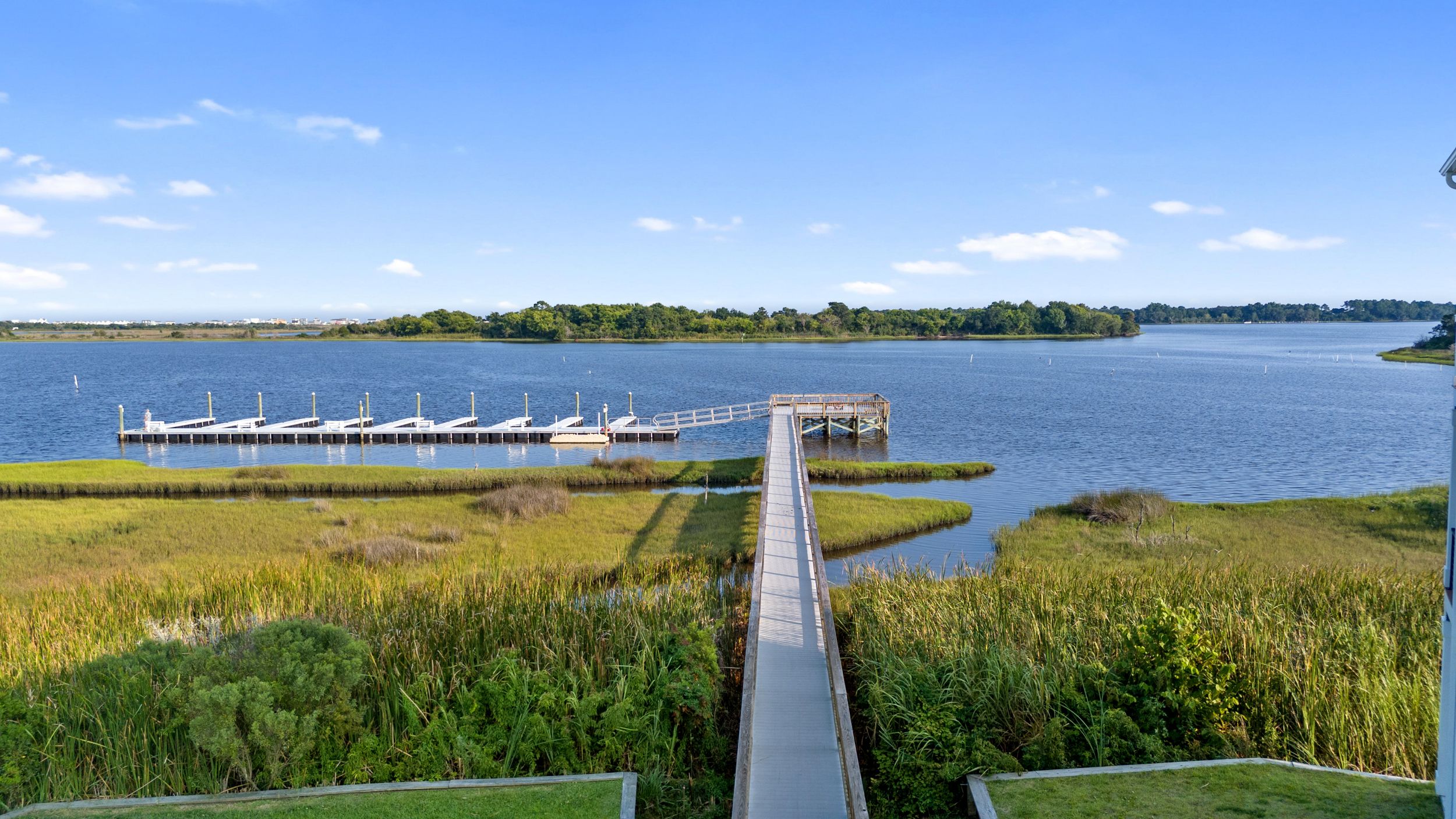 352 Summerhouse Drive, Holly Ridge, NC 28445 - 物件實景
