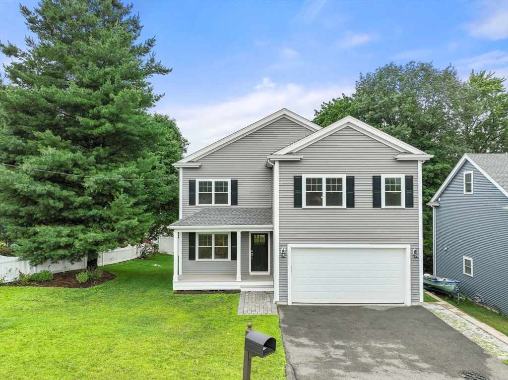 Waltham, Massachusetts, 02453, United States, 4 Bedrooms Bedrooms, ,5 BathroomsBathrooms,Residential,For Sale,1927253