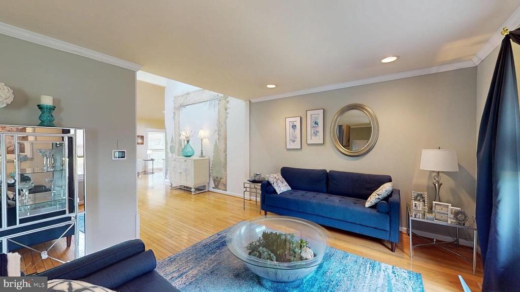 Marlton, New Jersey, 08053, United States, 3 Bedrooms Bedrooms, ,3 BathroomsBathrooms,Residential,For Sale,1942946