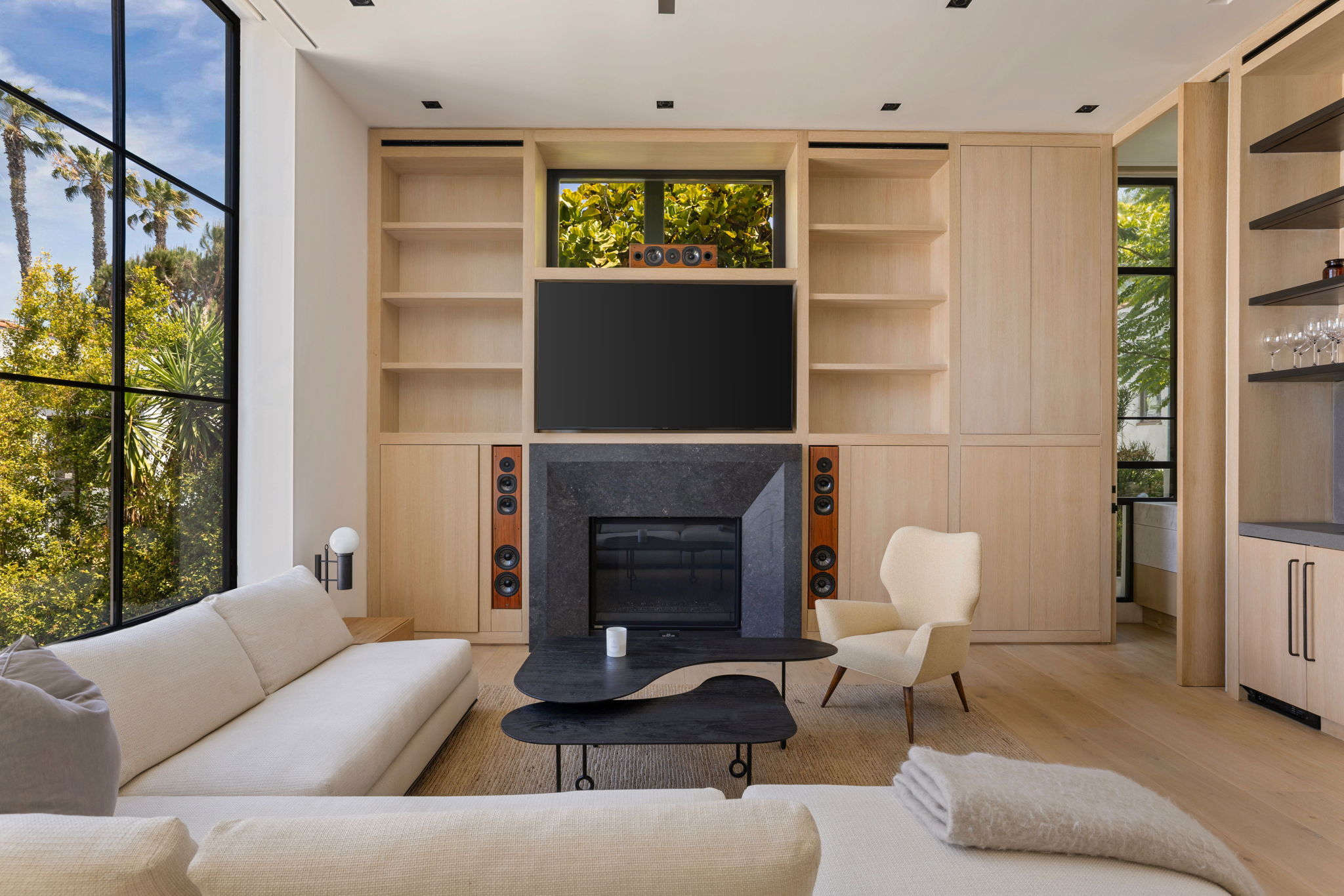  848 North Harper Avenue - 物件實景