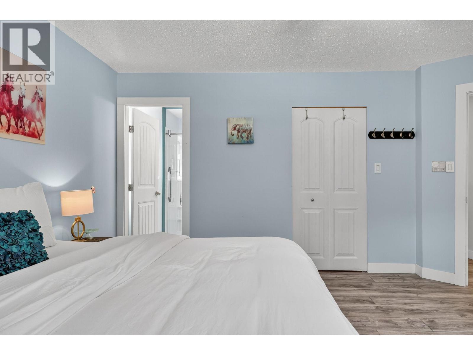 PENTICTON, British Columbia, V2A 7E7, CA, 4 Bedrooms Bedrooms, ,3 BathroomsBathrooms,Residential,For Sale,1947241