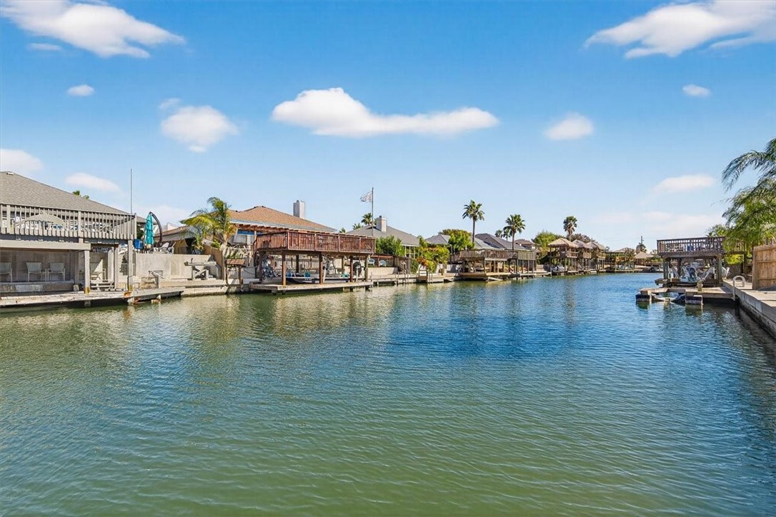 Corpus Christi, Texas, 78418, United States, 3 Bedrooms Bedrooms, ,2 BathroomsBathrooms,Residential,For Sale,1997233