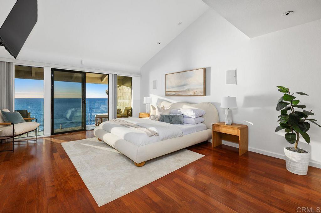 Encinitas, California, 92024, United States, 2 Bedrooms Bedrooms, ,3 BathroomsBathrooms,Residential,For Sale,1997008