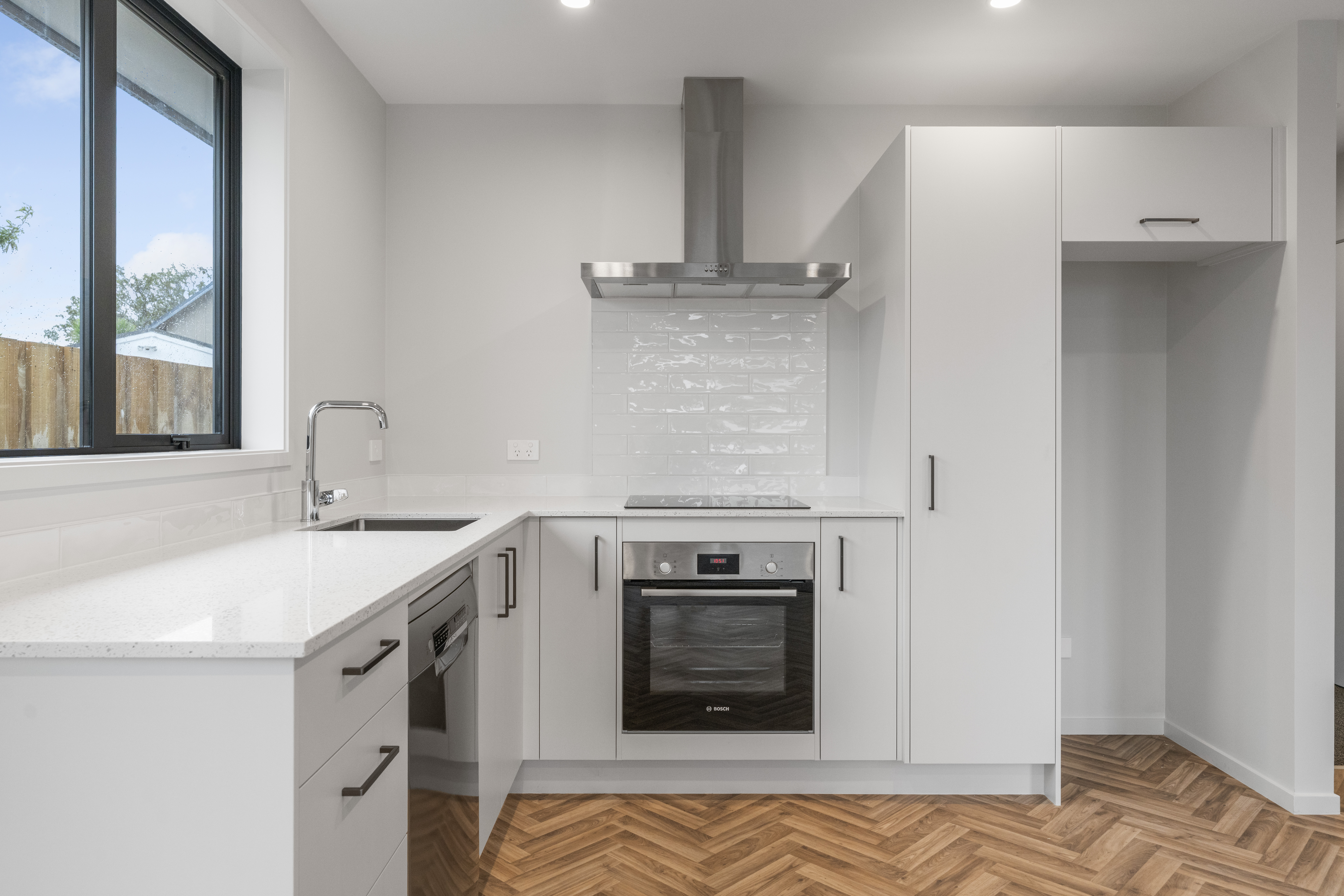  Brand New Development – Five Modern Two-Bedroom Homes - 物件實景