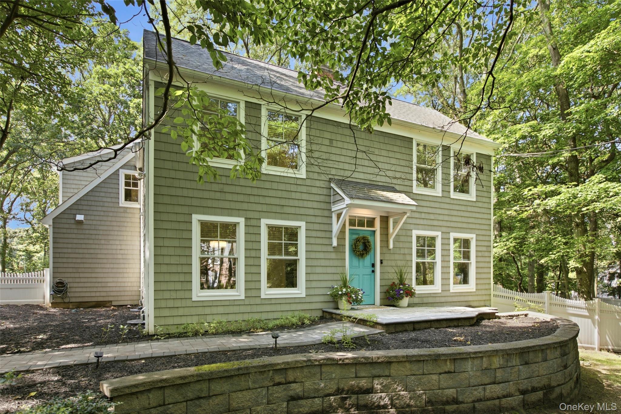  18 W Meadow Road, Setauket, NY, 11733 - 物件實景