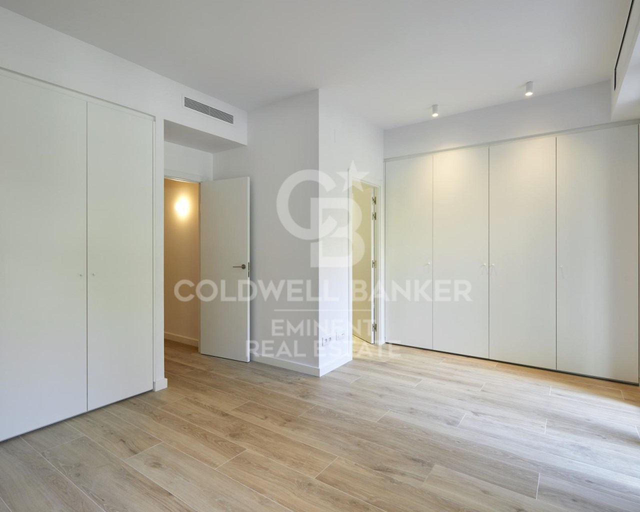 Barcelona, Catalonia, ES, 3 Bedrooms Bedrooms, ,2 BathroomsBathrooms,Residential,For Sale,1827356