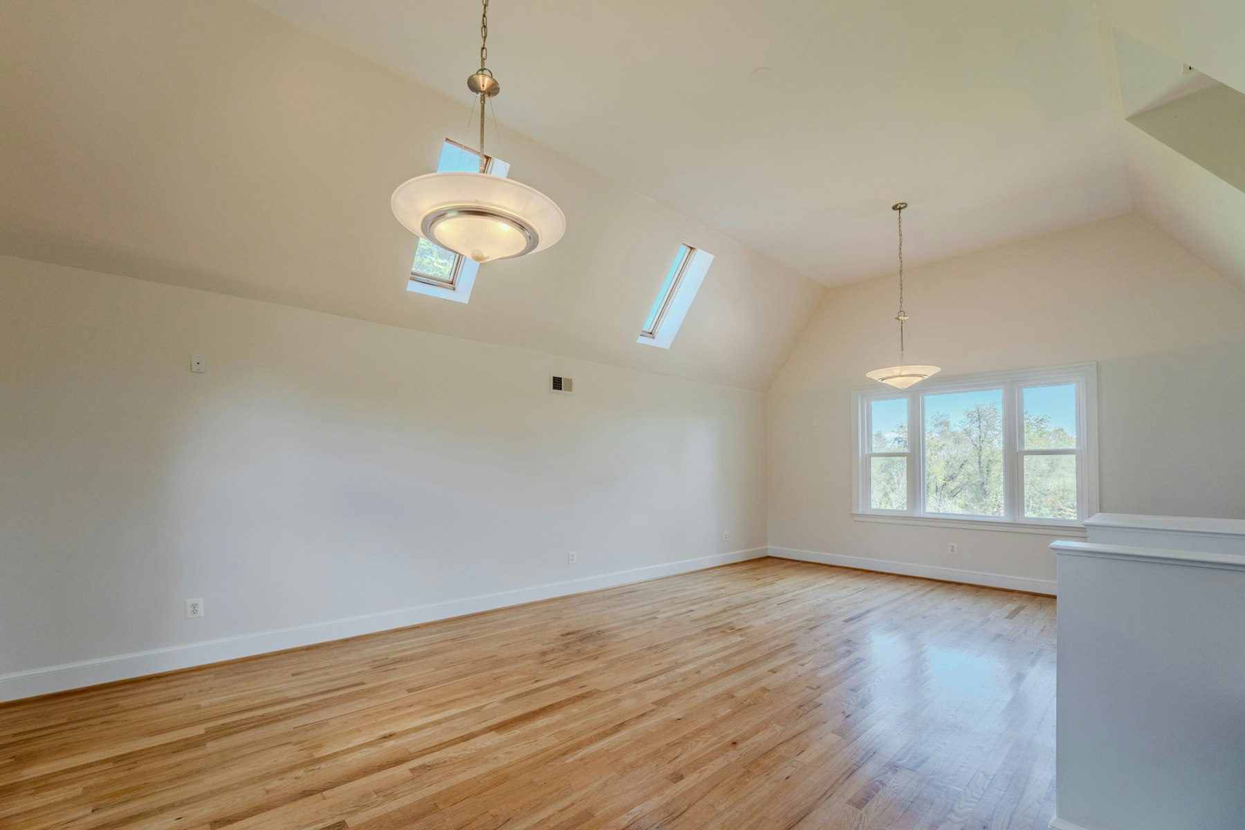  15018 Clover Hill Road, Waterford, VA 20197 - 物件實景