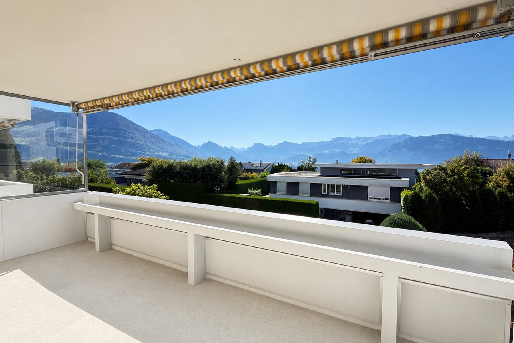  Bank-Approved Condo in a Sought-After Location - 物件實景