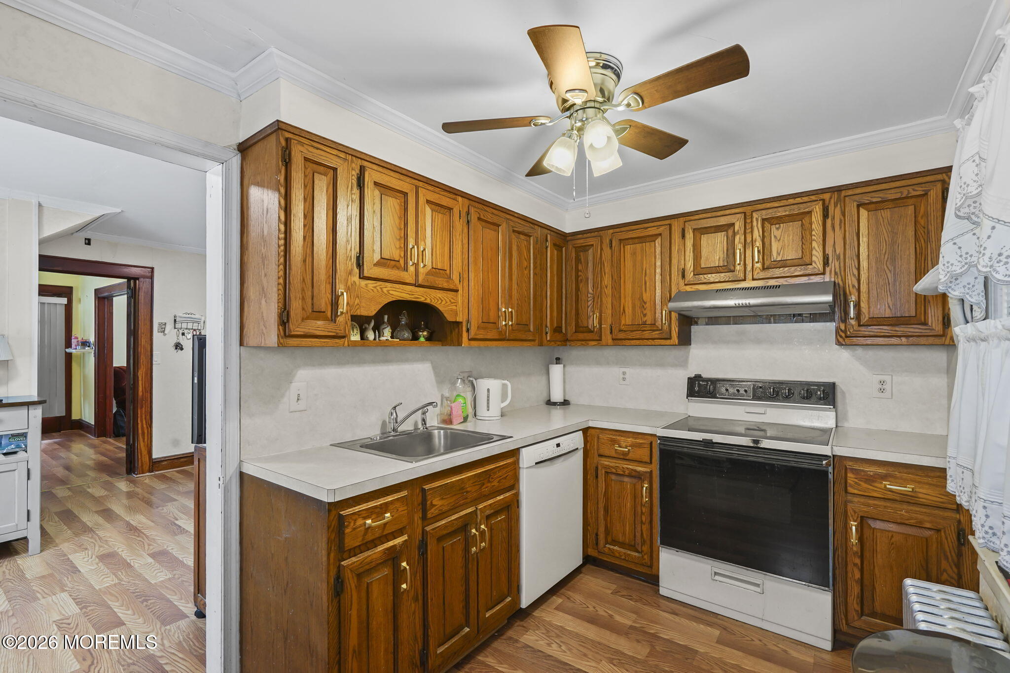 Freehold, New Jersey, 07728, United States, 3 Bedrooms Bedrooms, ,1 BathroomBathrooms,Residential,For Sale,2014219