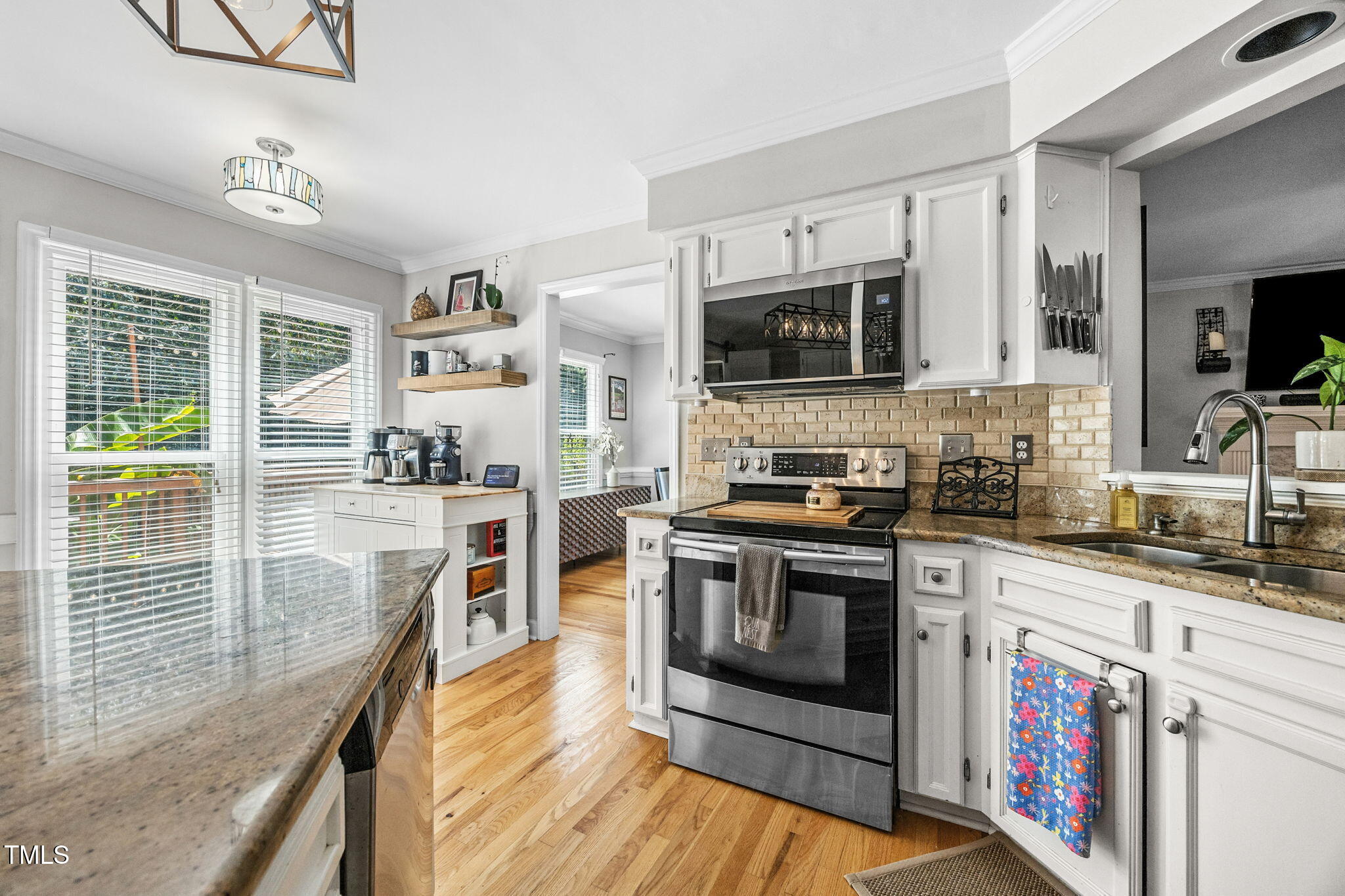 Raleigh, North Carolina, 27612, United States, 3 Bedrooms Bedrooms, ,3 BathroomsBathrooms,Residential,For Sale,1942260