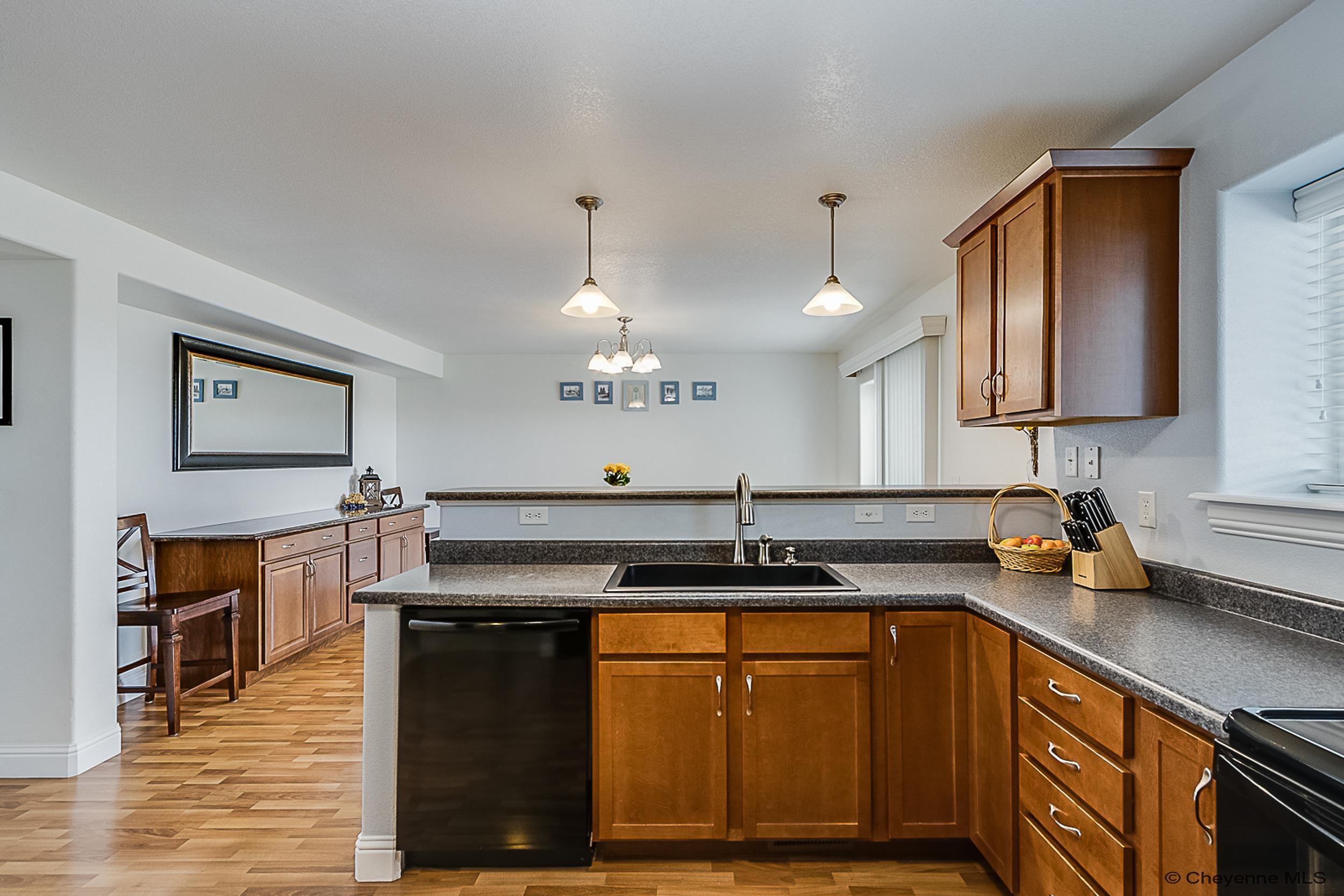 Cheyenne, Wyoming, 82009, United States, 5 Bedrooms Bedrooms, ,3 BathroomsBathrooms,Residential,For Sale,1890970