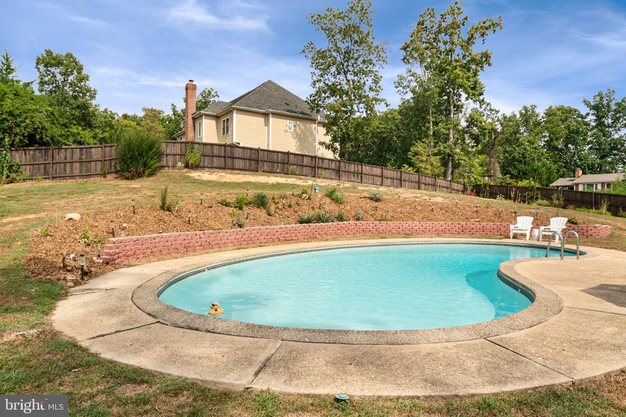 Lorton, Virginia, 22079, United States, 4 Bedrooms Bedrooms, ,3 BathroomsBathrooms,Residential,For Sale,1974671