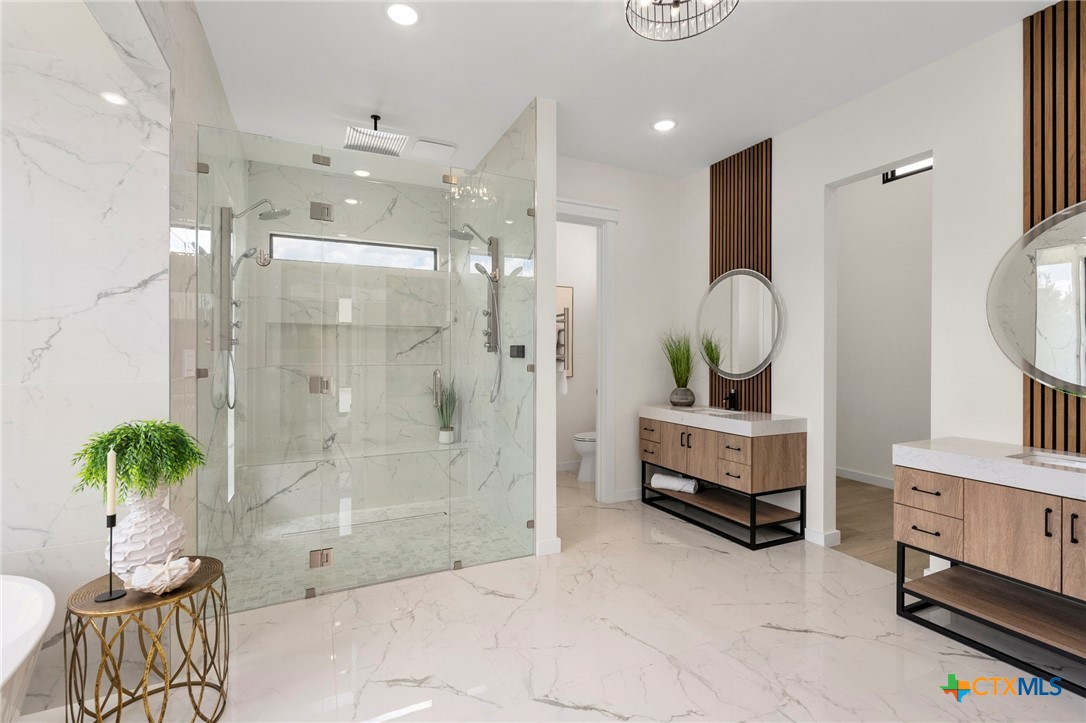 Spring Branch, Texas, 78070, United States, 4 Bedrooms Bedrooms, ,4 BathroomsBathrooms,Residential,For Sale,1836850