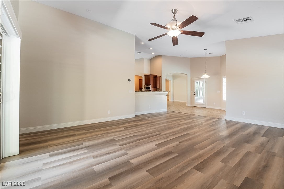 Las Vegas, Nevada, 89183, United States, 5 Bedrooms Bedrooms, ,4 BathroomsBathrooms,Residential,For Sale,1981213