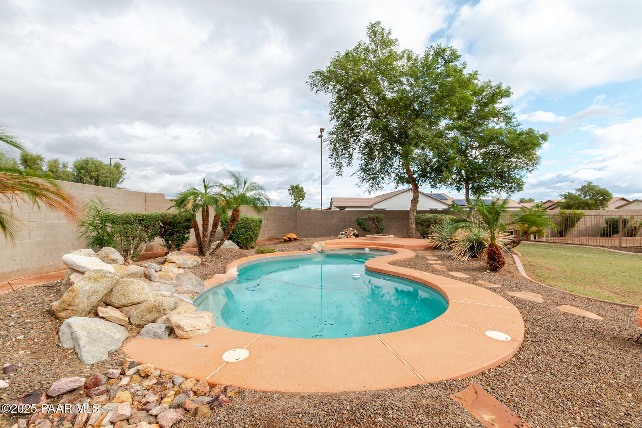 Buckeye, Arizona, 85326, United States, 4 Bedrooms Bedrooms, ,1 BathroomBathrooms,Residential,For Sale,1999085