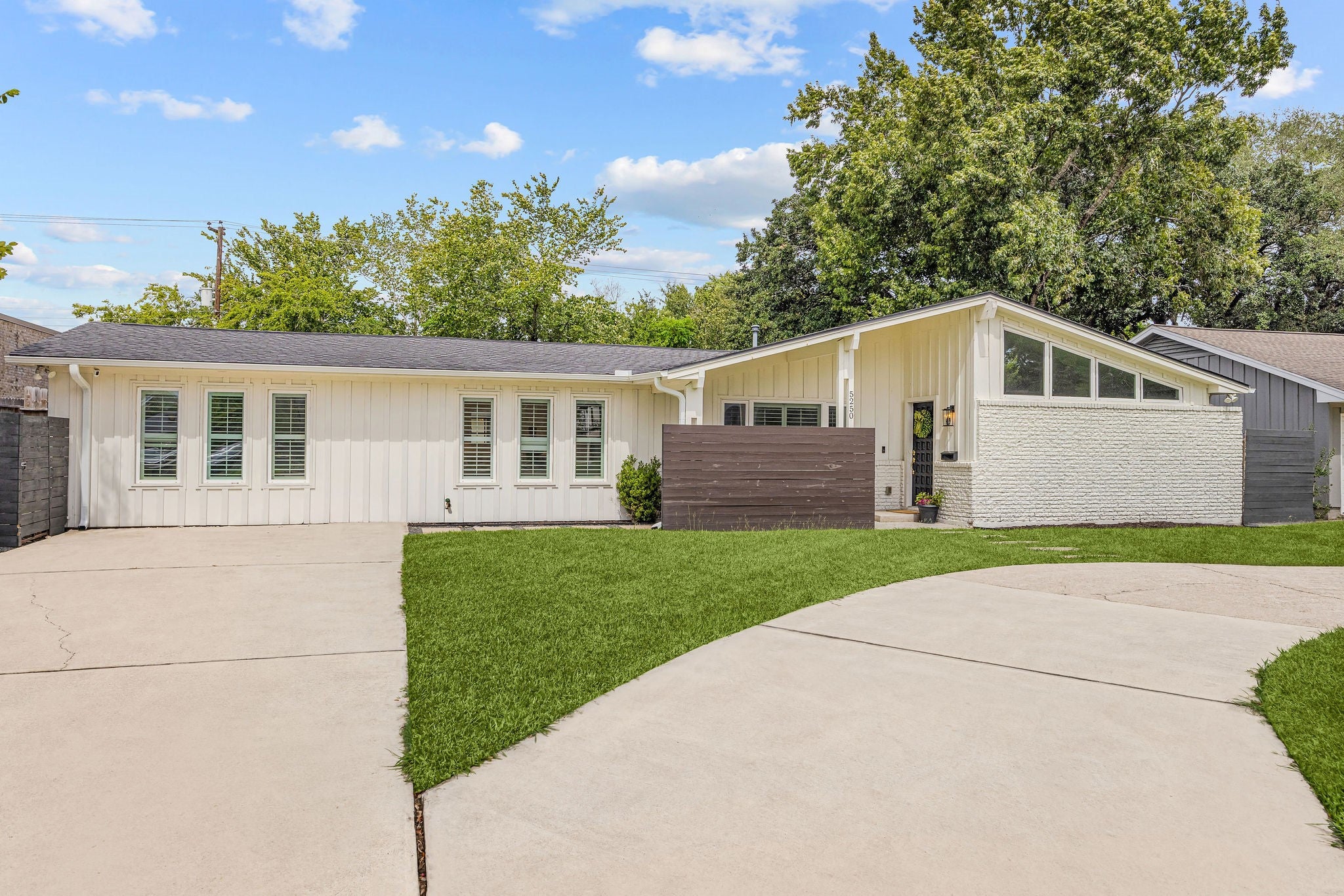 Beechnut St, Houston, TX 77096