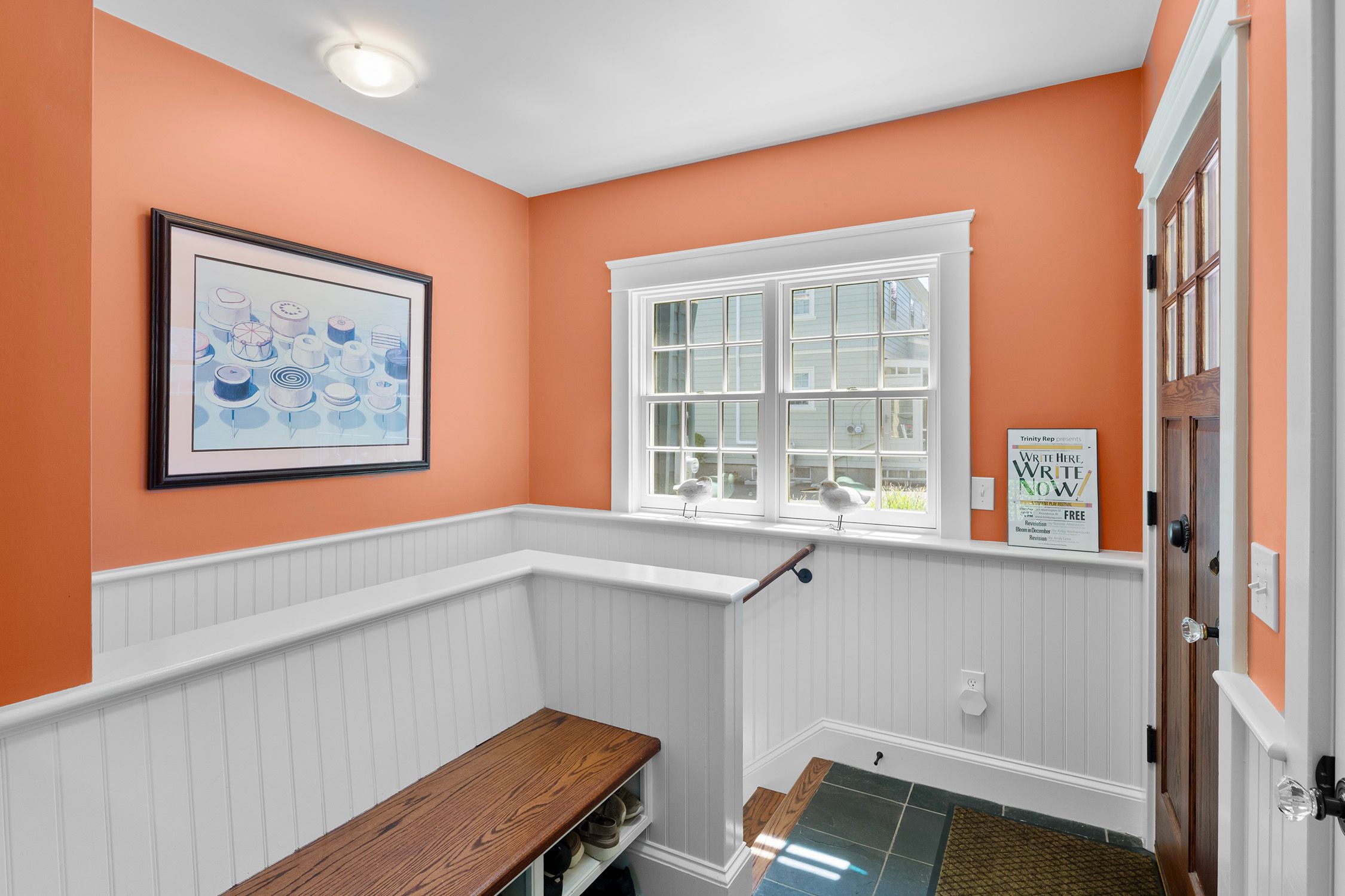  Classic Newport Colonial - 物件實景