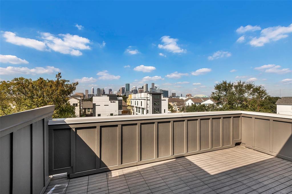 Houston, Texas, 77003, United States, 3 Bedrooms Bedrooms, ,4 BathroomsBathrooms,Residential,For Sale,1793835